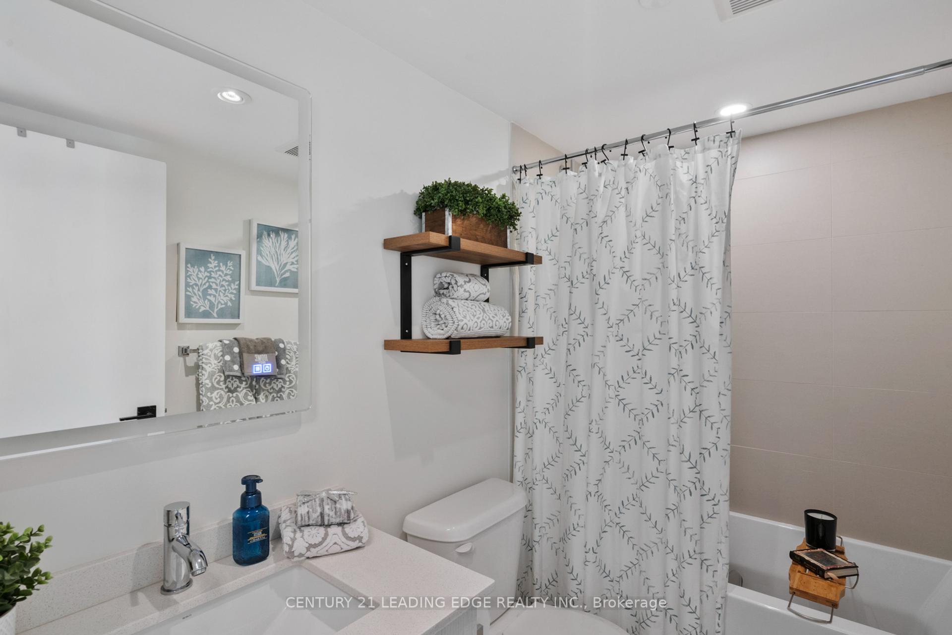2 Bedrooms Condo at 1401 O’Connor, Toronto For sale