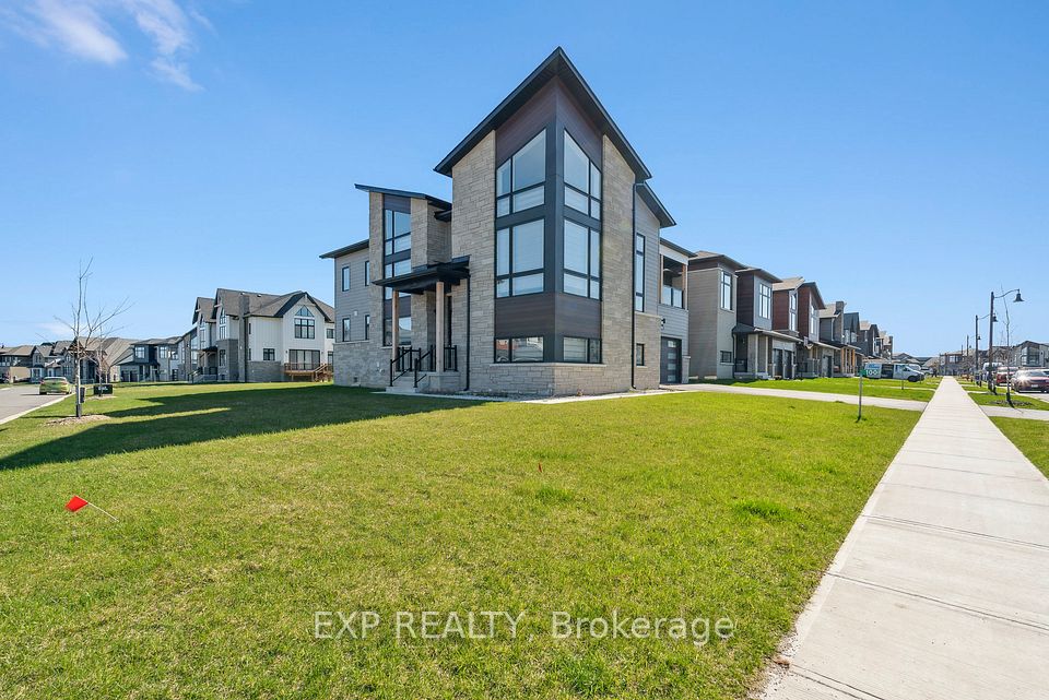 100 Stoneleigh