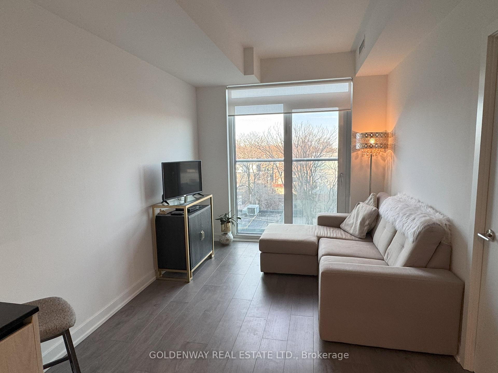 2 Bedrooms Condo at 150 Logan, Toronto For sale