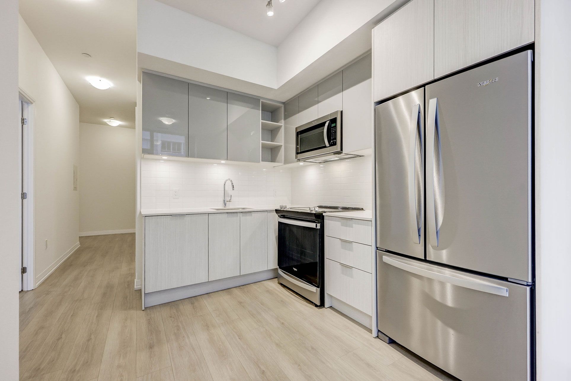 50 Dunfield Avenue 316