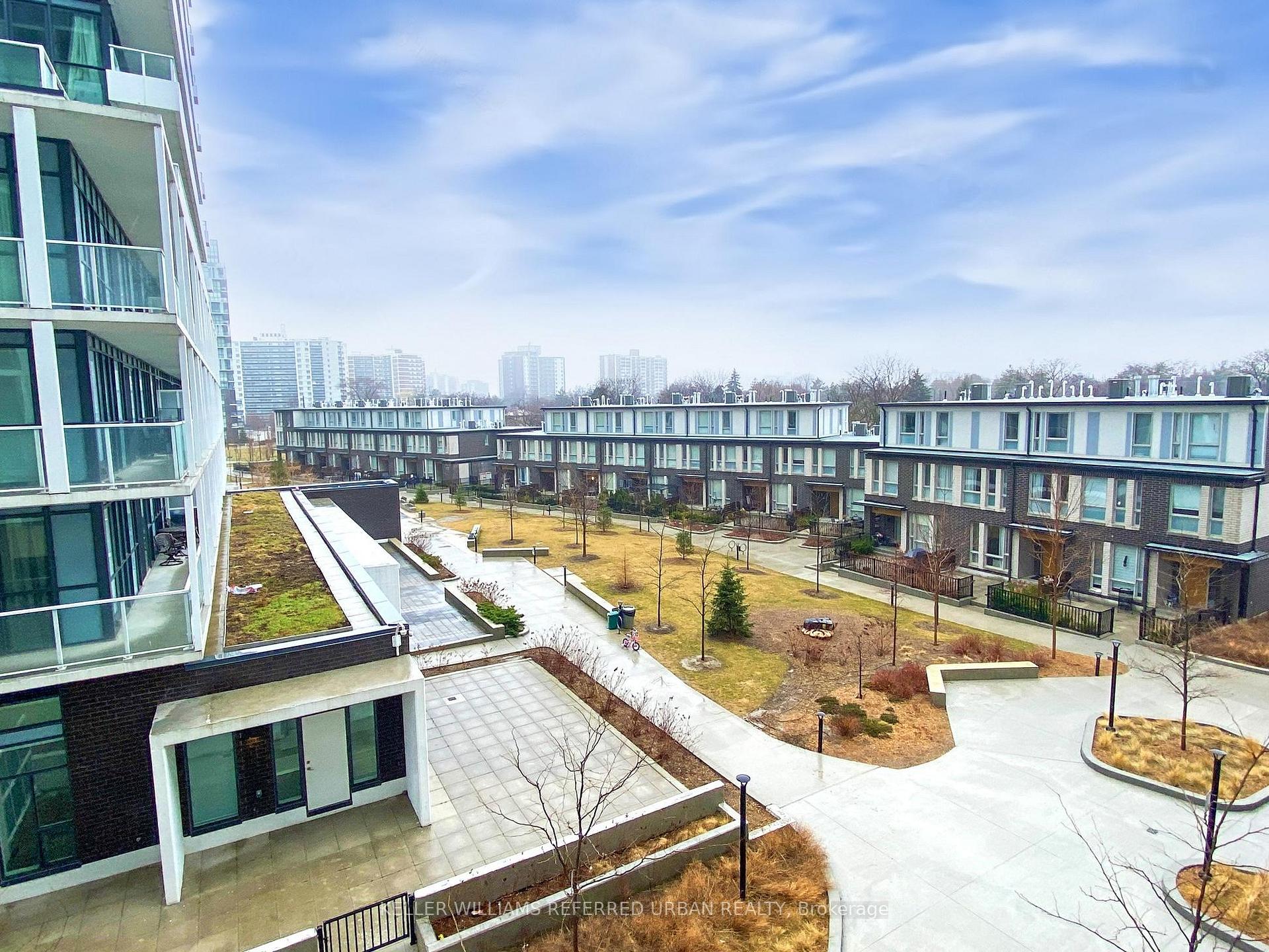 2 Bedrooms Condo at 188 Fairview Mall,  Toronto For sale