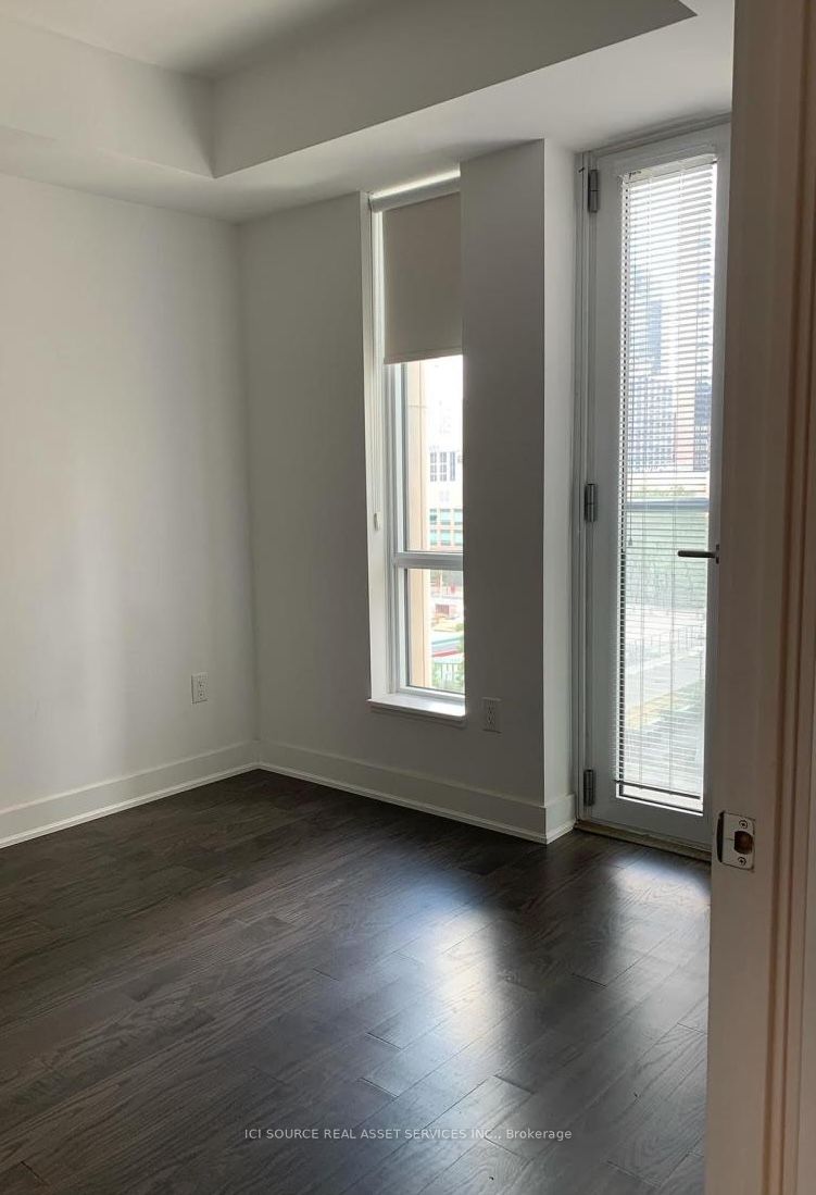 955 Bay Street, #611