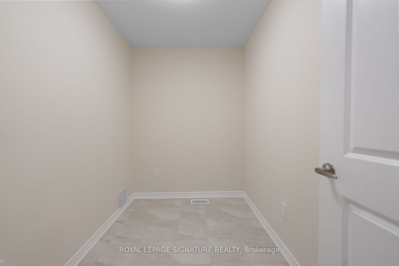 36 Hillcroft Way