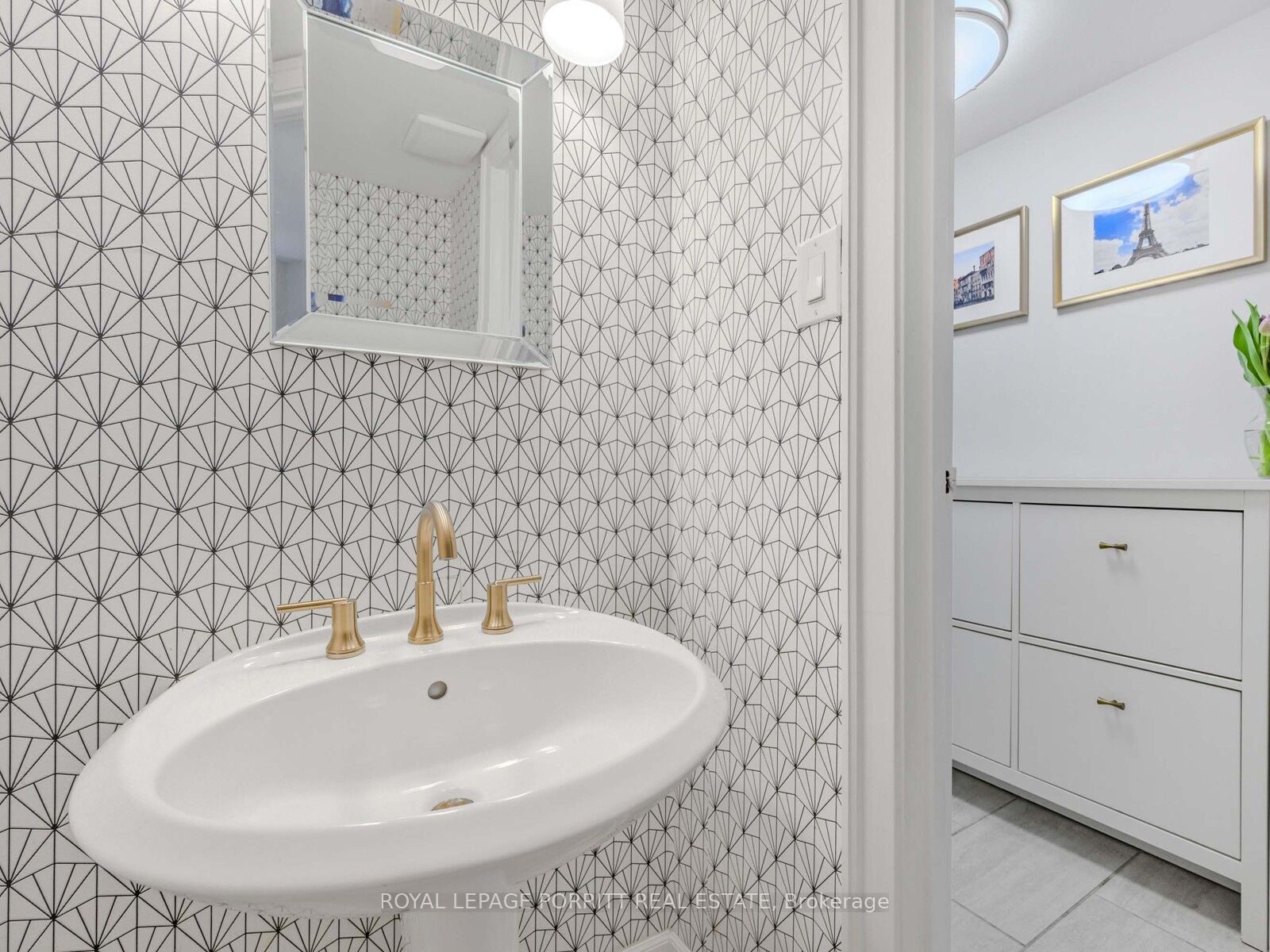 4 Bradbrook Road, #6