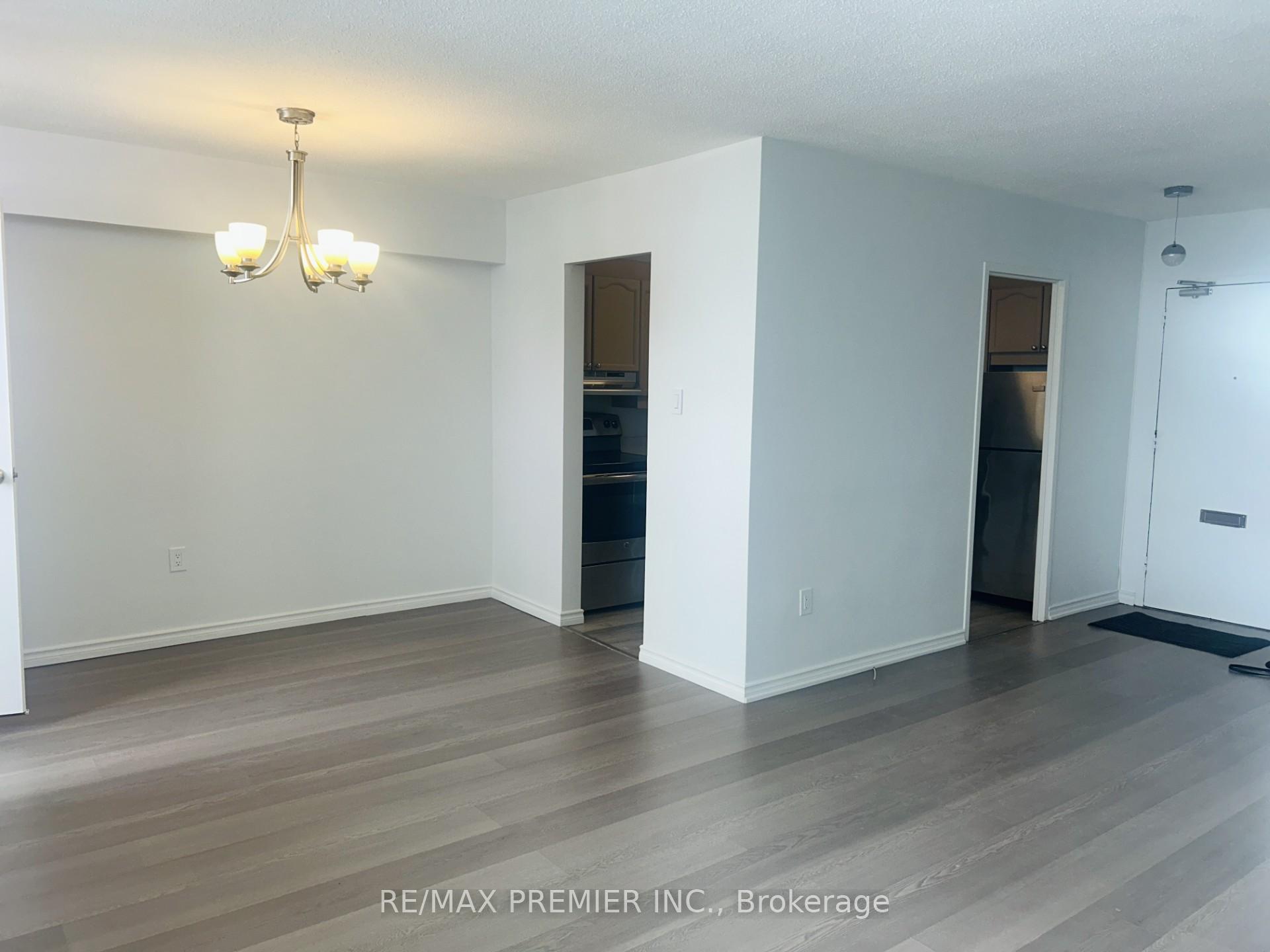 1 Bedroom Condo at 1455 LAWRENCE,  Toronto For sale