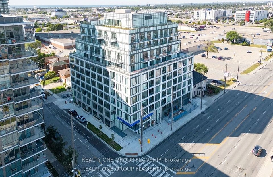 1195 The Queensway