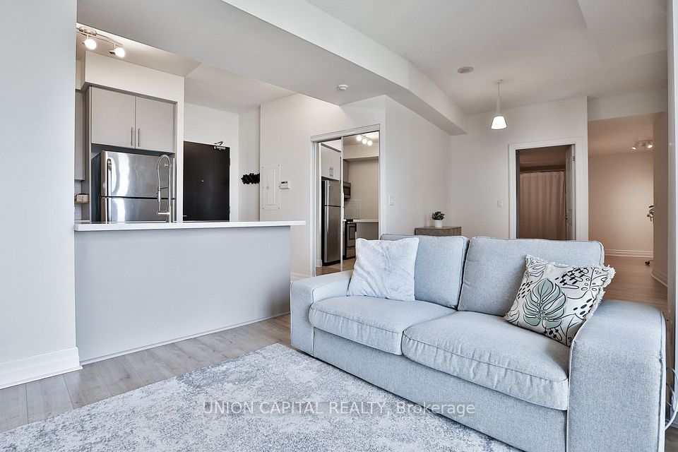 8110 Birchmount