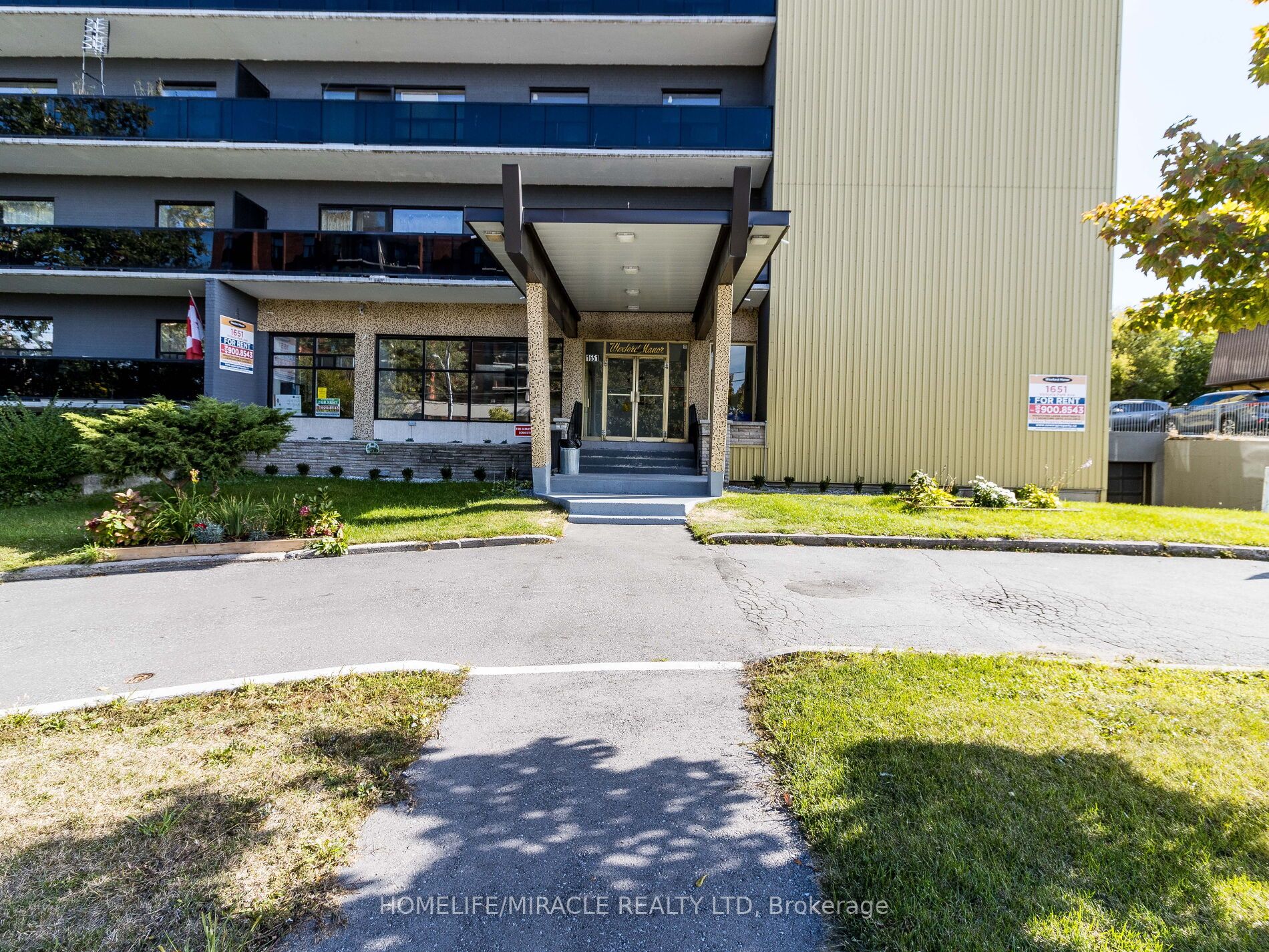 1651 Victoria Park Avenue, #509