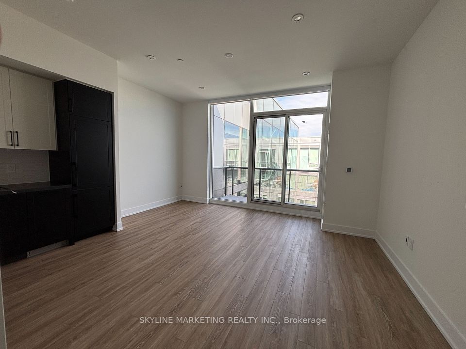 2450 Old Bronte