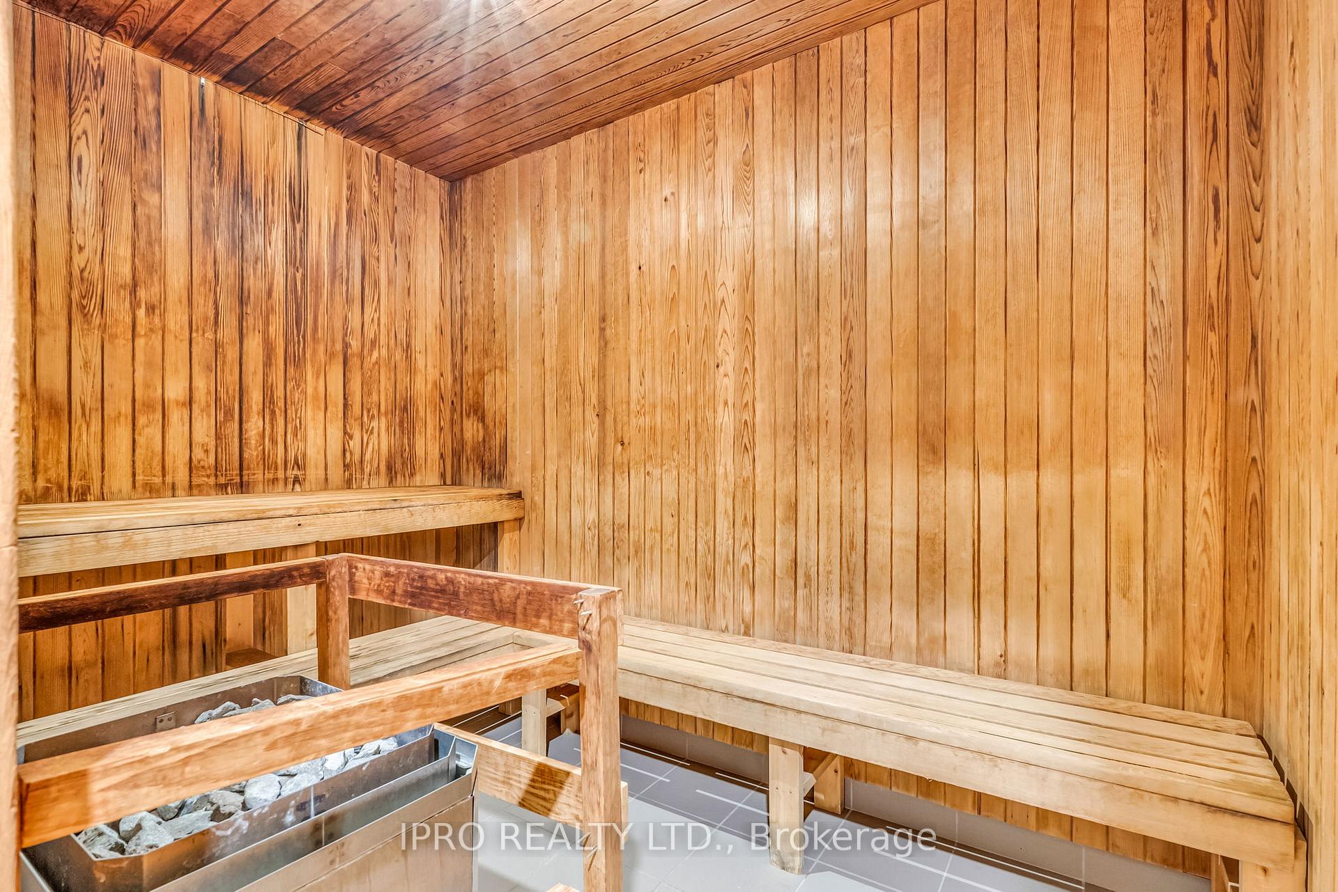 3 Bedrooms Condo at 23 Lorraine, Toronto For sale