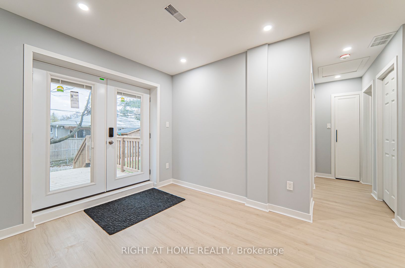 250 Beechy Drive, #Main Floor