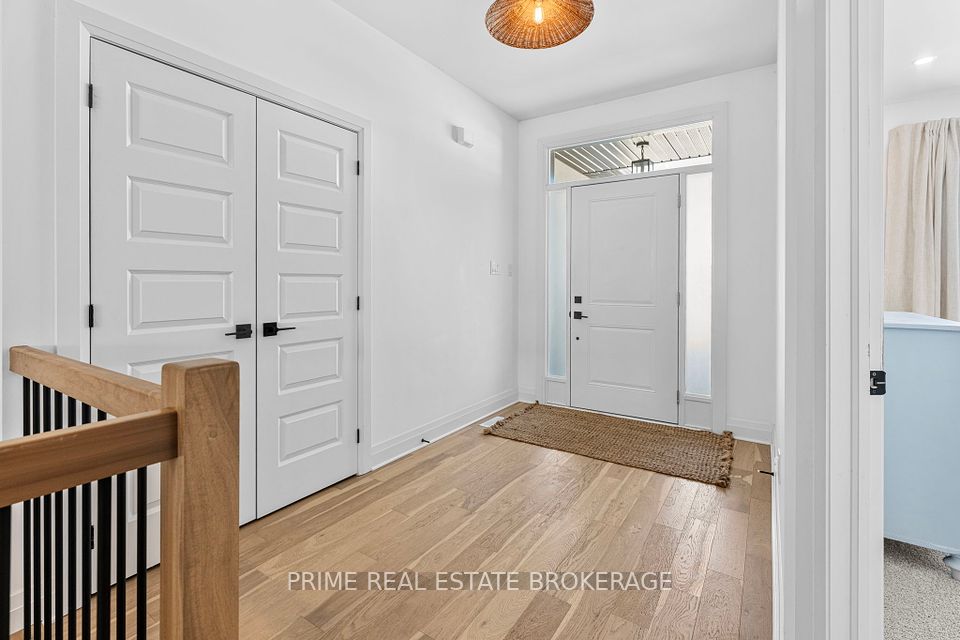 156 Ridge Street, Strathroy-Caradoc, ON N7G 0G9
