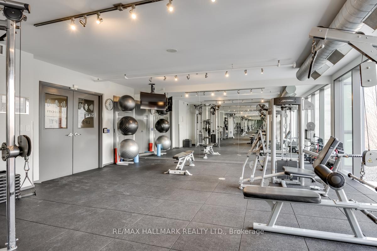 1 Bedroom Condo at 285 Mutual,  Toronto For sale