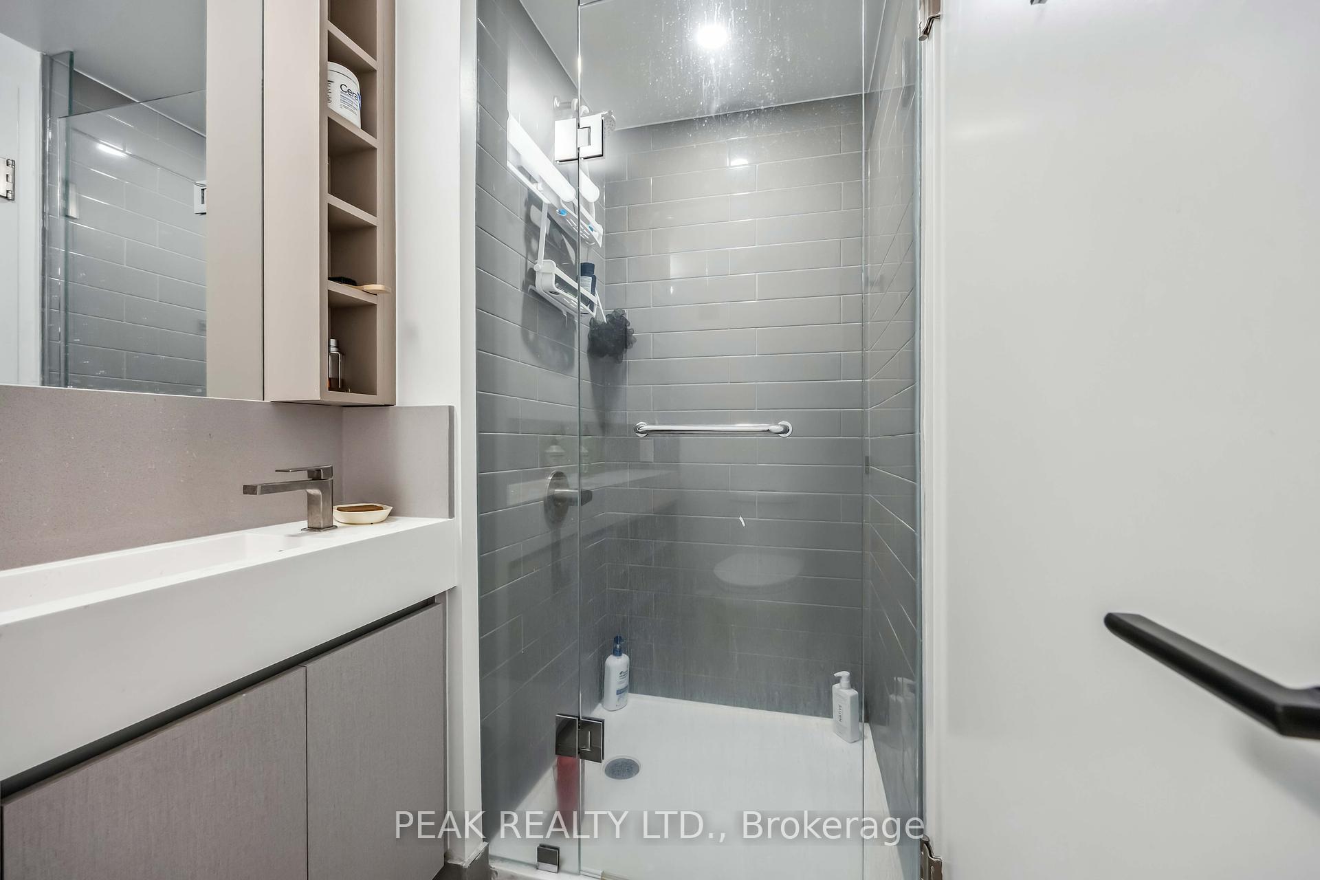 Condo at 319 Jarvis,  Toronto For sale