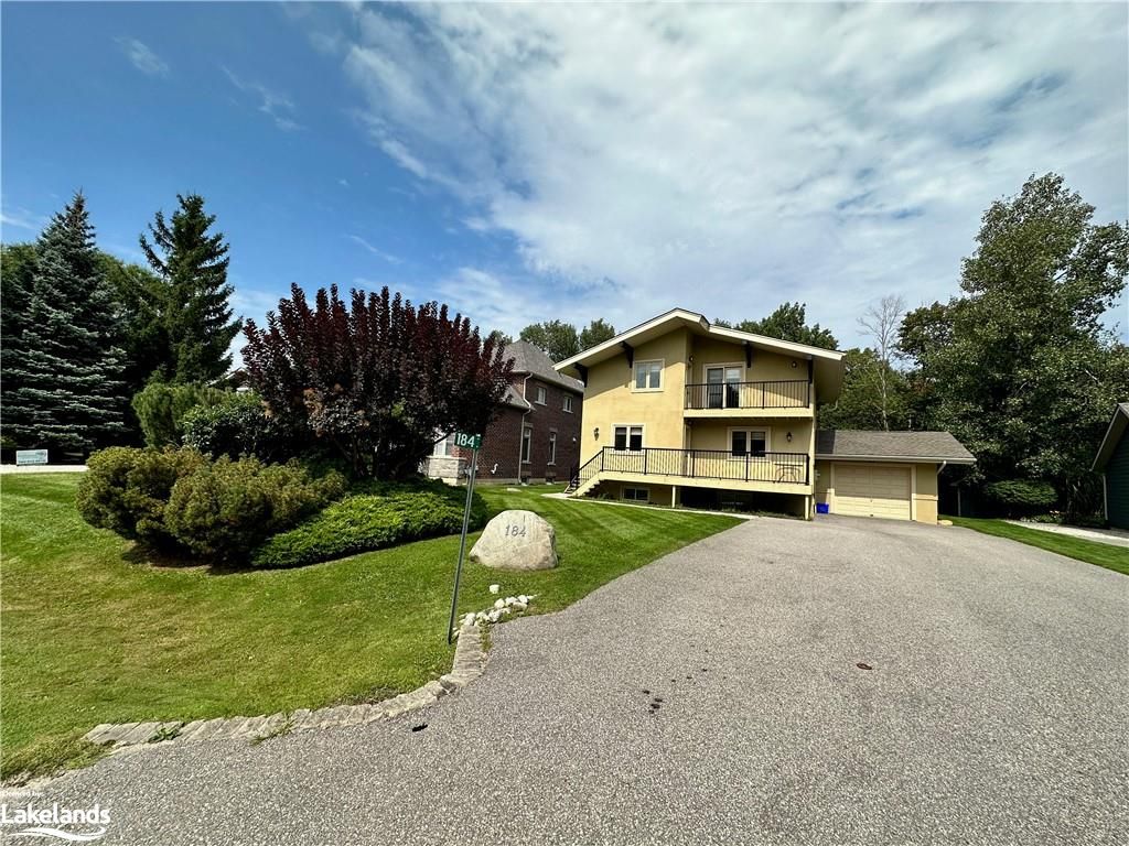 184 BROOKER Boulevard Blue Mountains Ontario L9Y 0L3