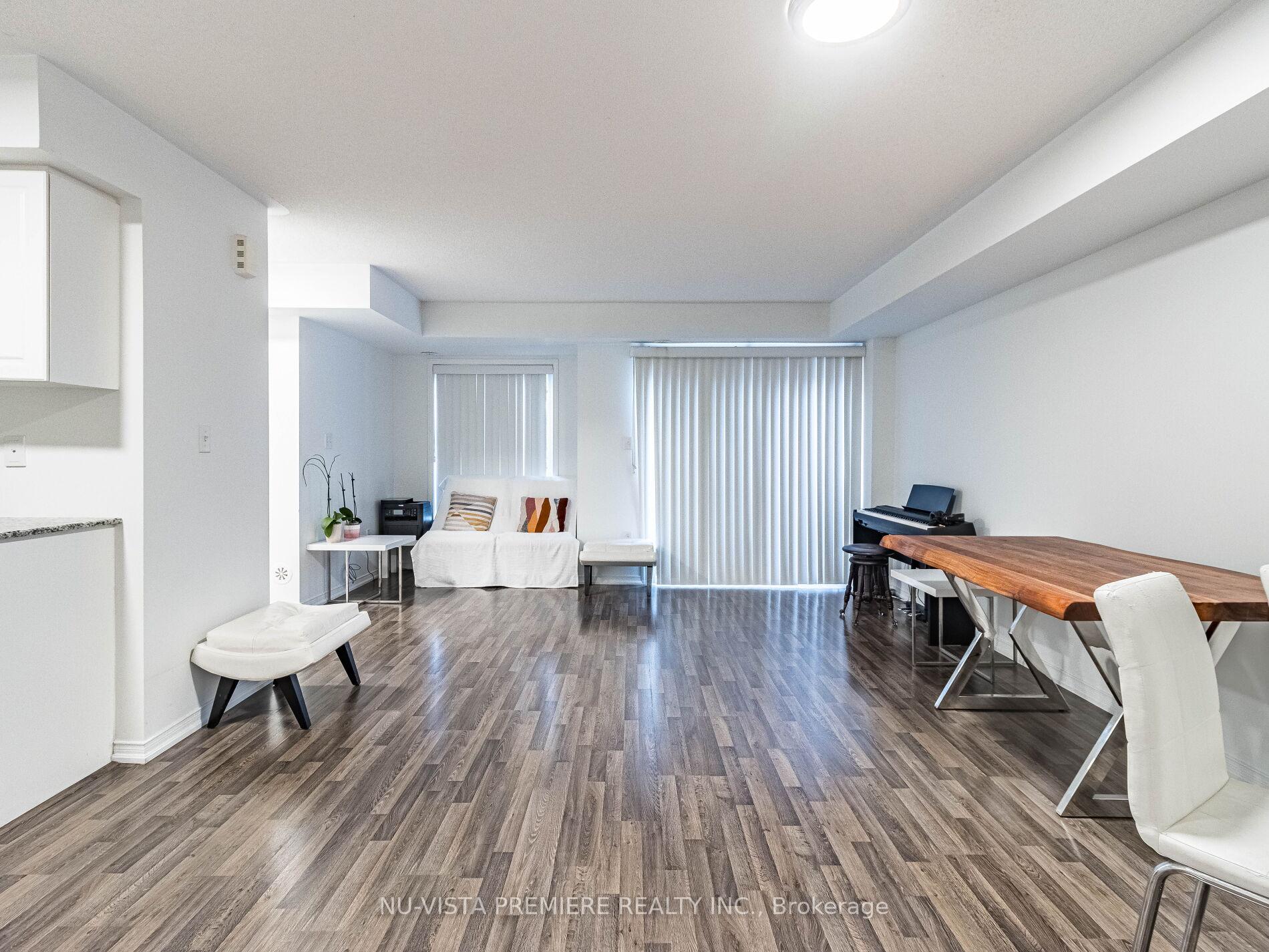 2 Bedrooms Condo at 2488 Post, Oakville For sale