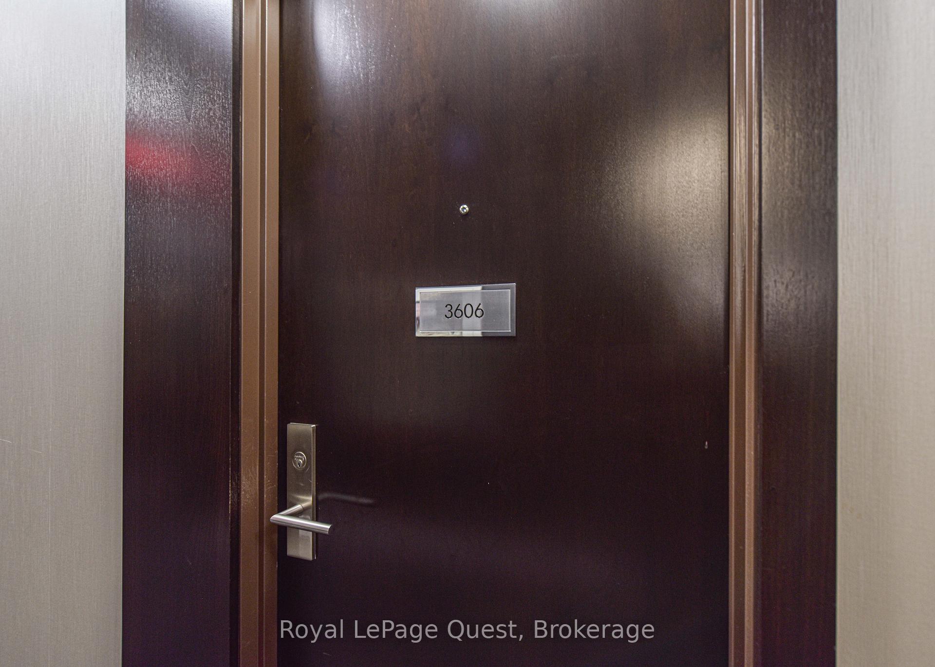 2 Bedrooms Condo at 50 Absolute, Mississauga For sale