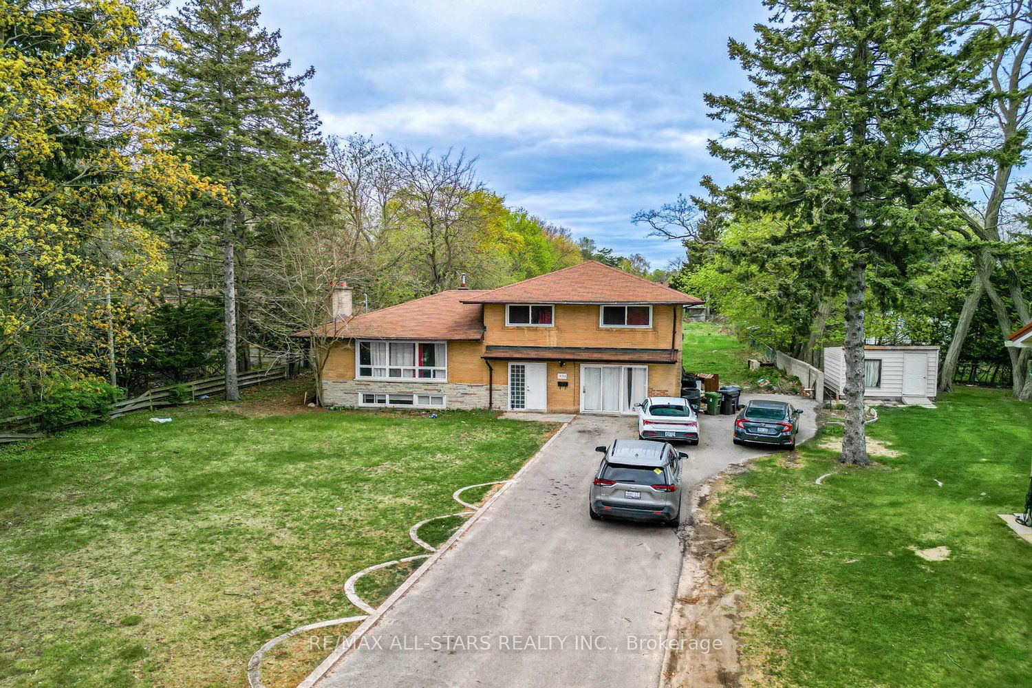 1432 Military Trail