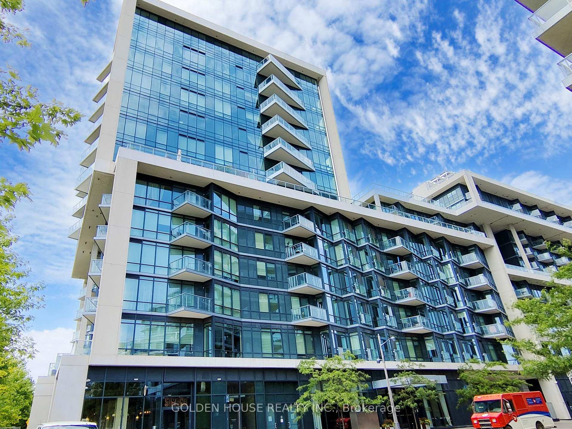 3 Bedrooms Condo at 55 Merchants’ Wharf, Toronto For sale