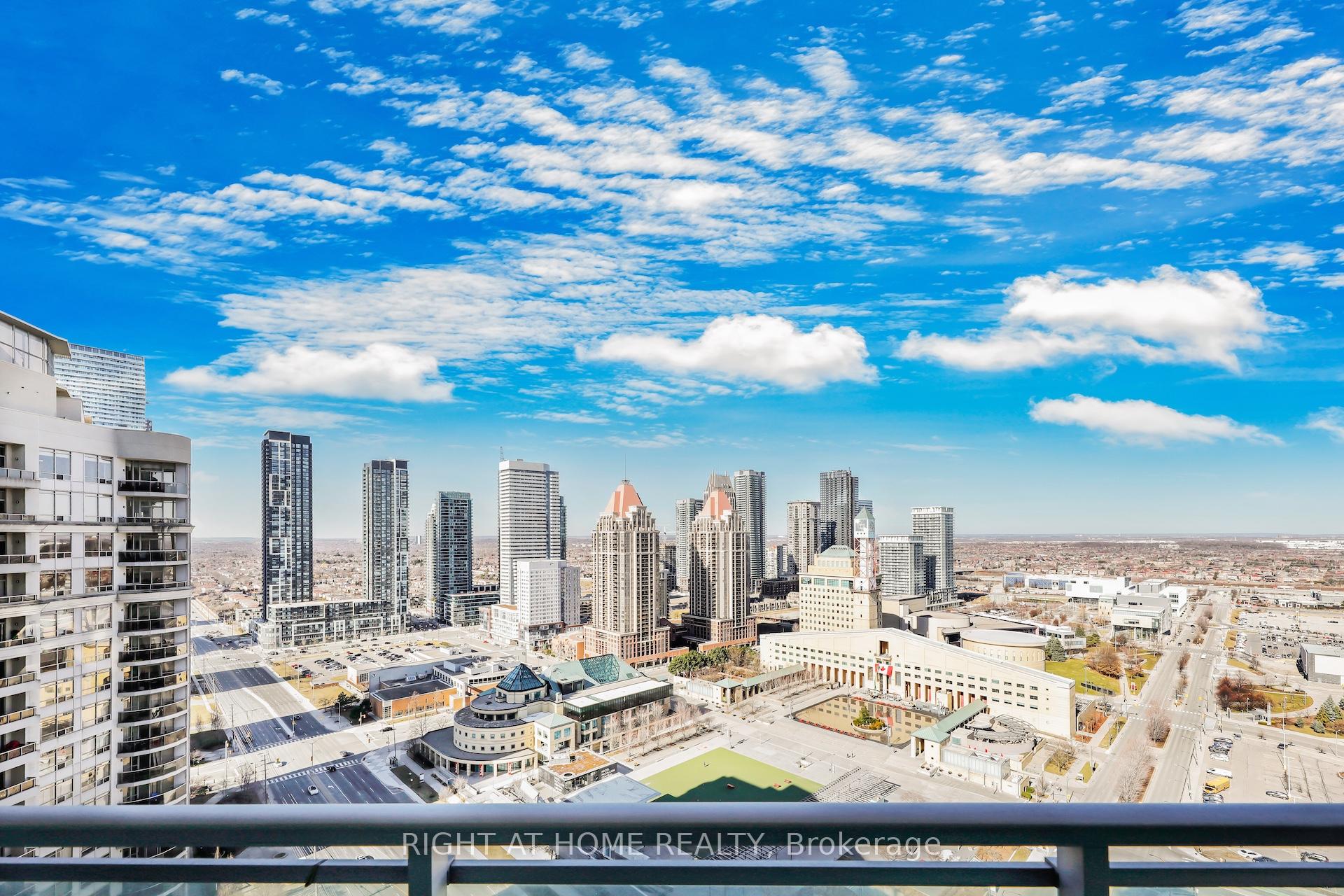 2 Bedrooms Condo at 3939 Duke Of York, Mississauga For sale