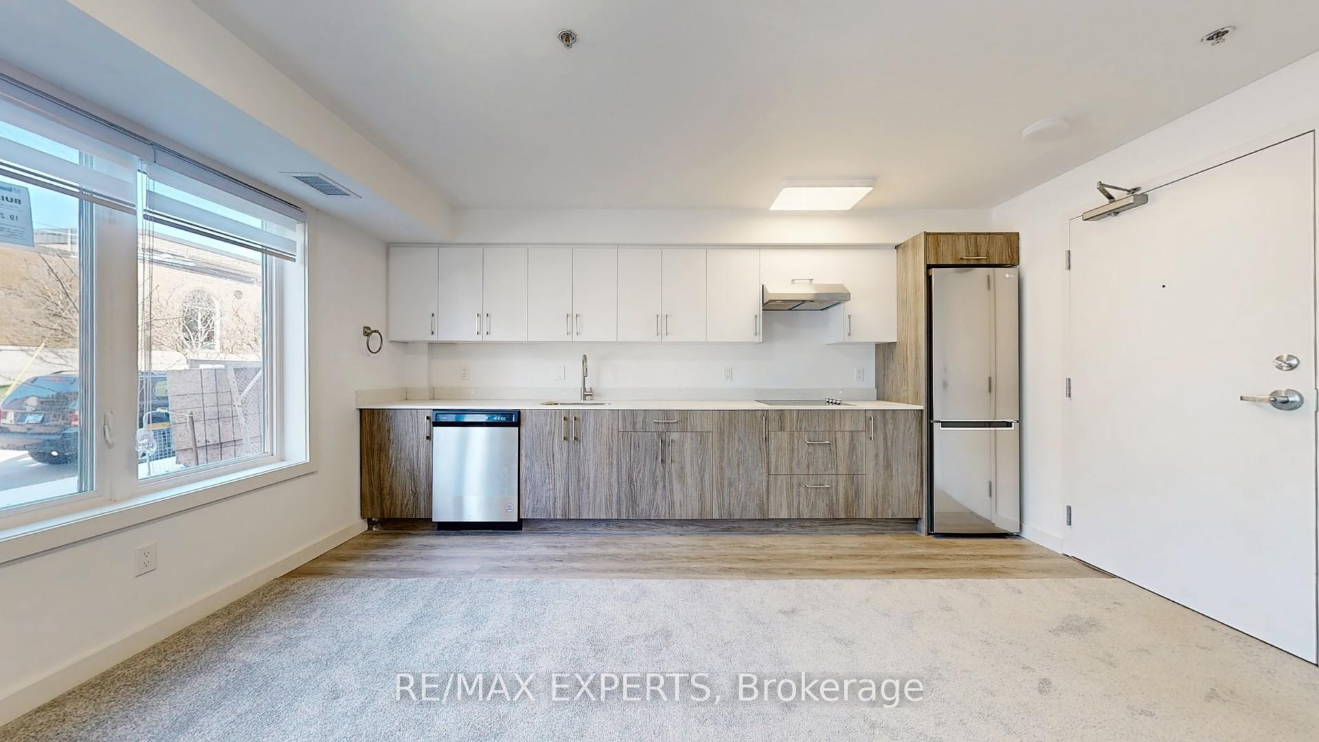 1 Bedroom Condo at 45 Connaught, Toronto For sale