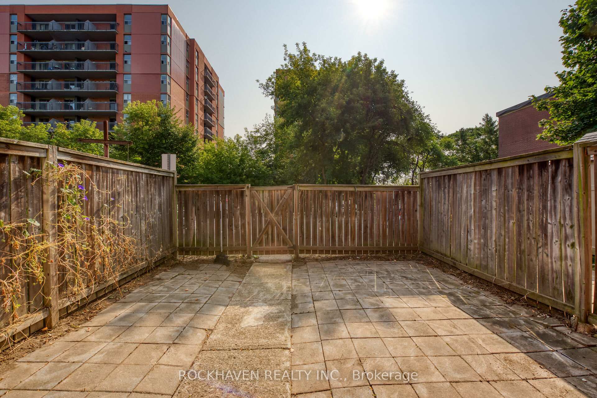 2 Bedrooms Other at 36 Macklin,  Hamilton For sale