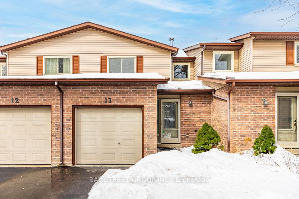 #13 - 1232 Guelph Line, Burlington, ON L7P 2S9