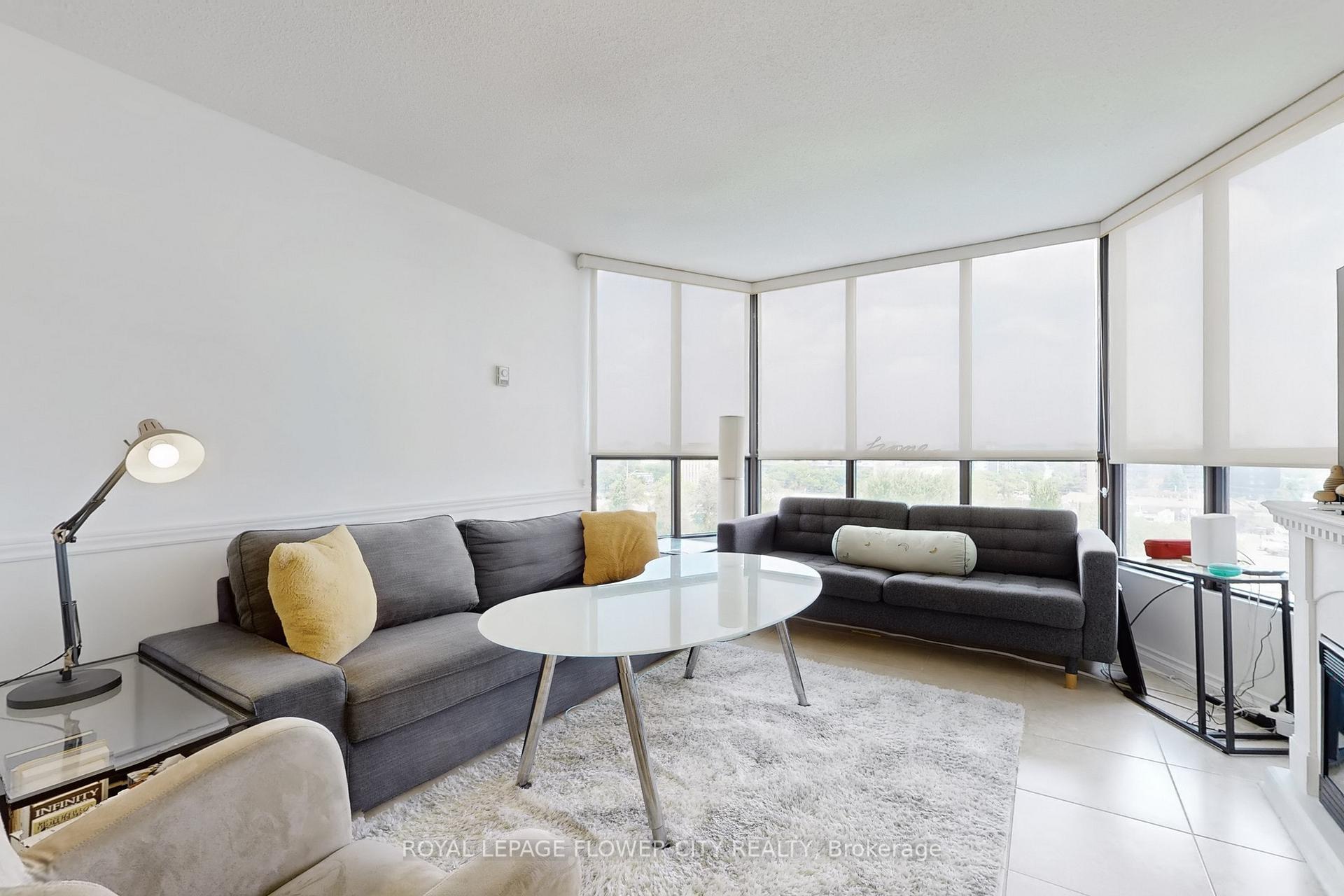 1 Bedroom Condo at 1333 Bloor, Mississauga For sale