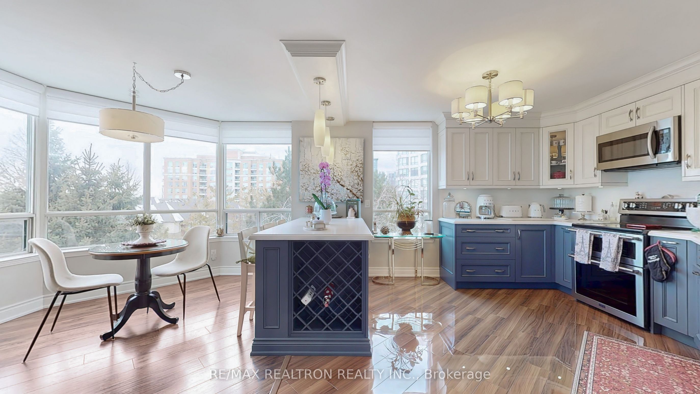 110 Promenade Circle S, #504