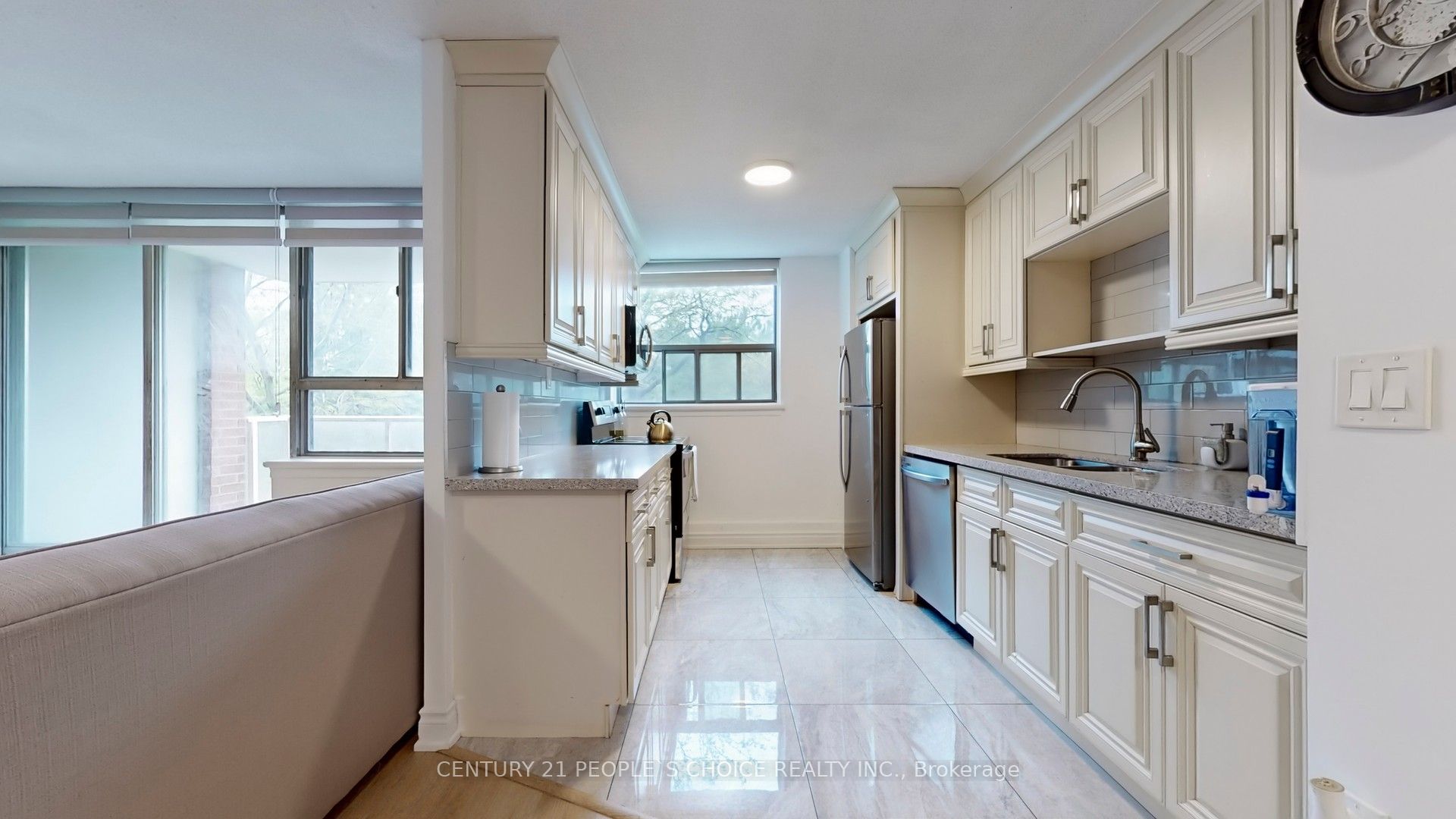 100 Wingarden Court, #216