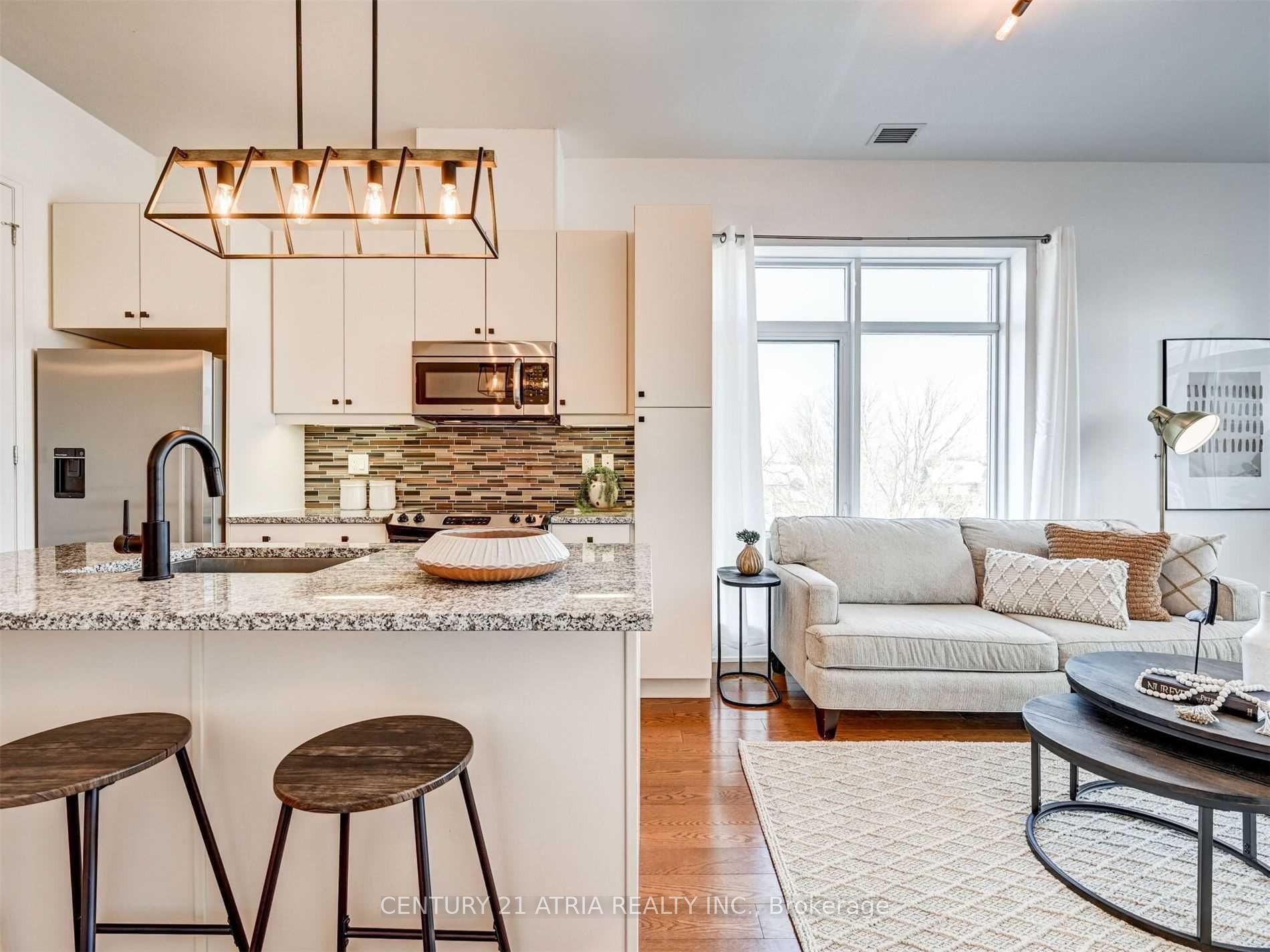 15277 Yonge Street, #404A
