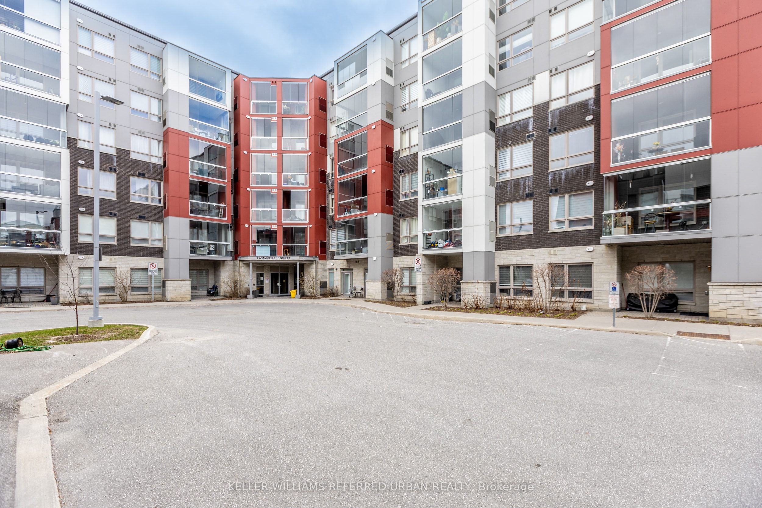 2 Adam Sellers Street, #206