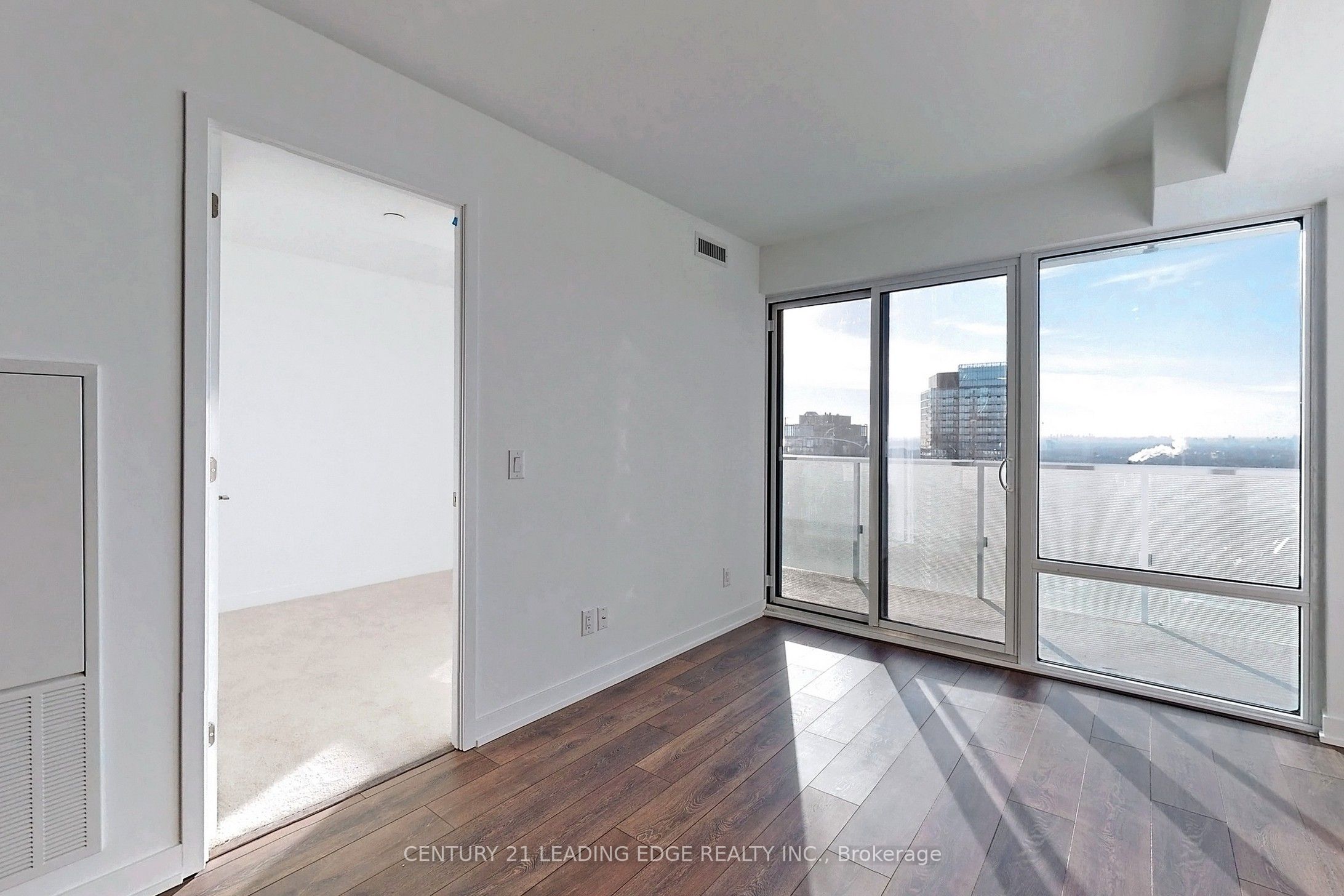 501 Yonge Street, #4413