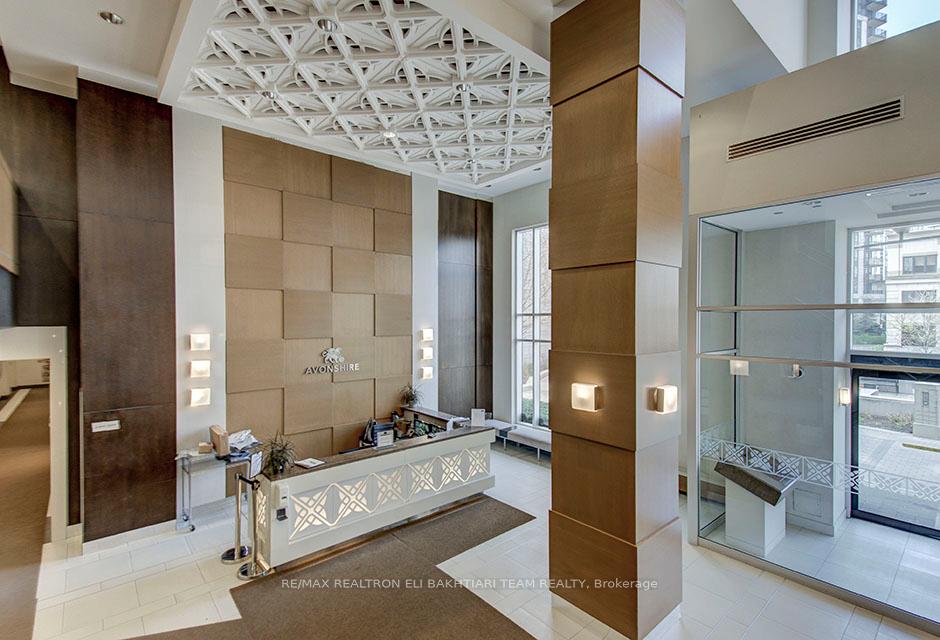 2 Bedrooms Condo at 100 Harrison Garden,  Toronto For sale