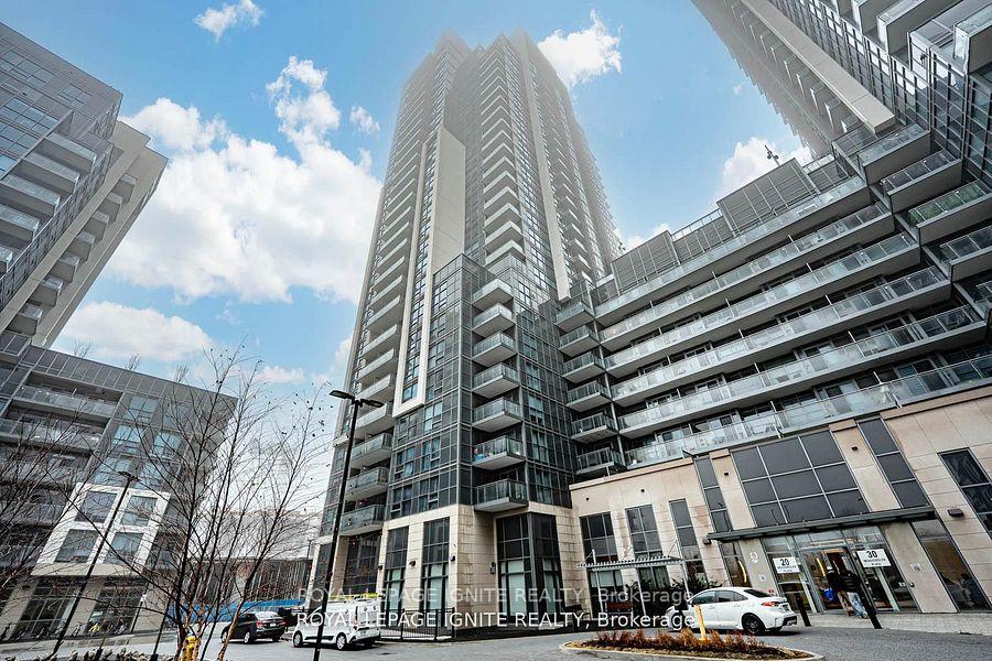 3 Bedrooms Condo at 20 Meadowglen, Toronto For sale