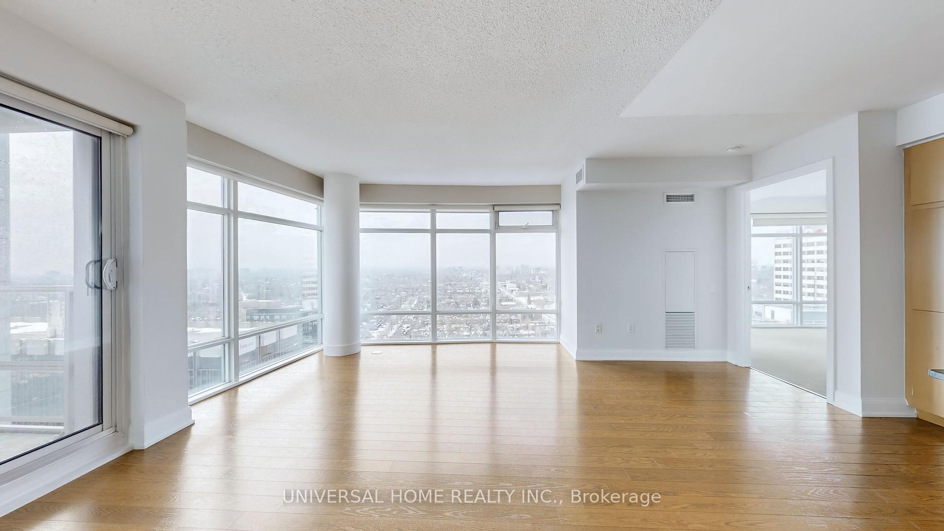 3 Bedrooms Condo at 2191 Yonge,  Toronto For sale