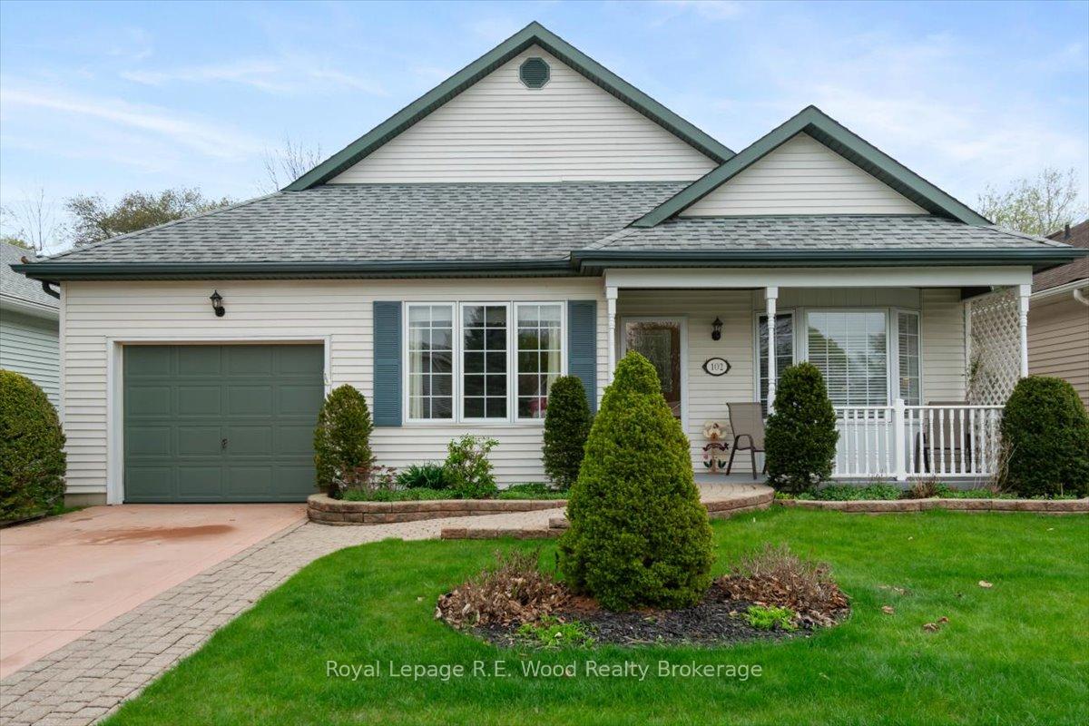 102 Wilson Avenue, Tillsonburg, ON N4G 5T2