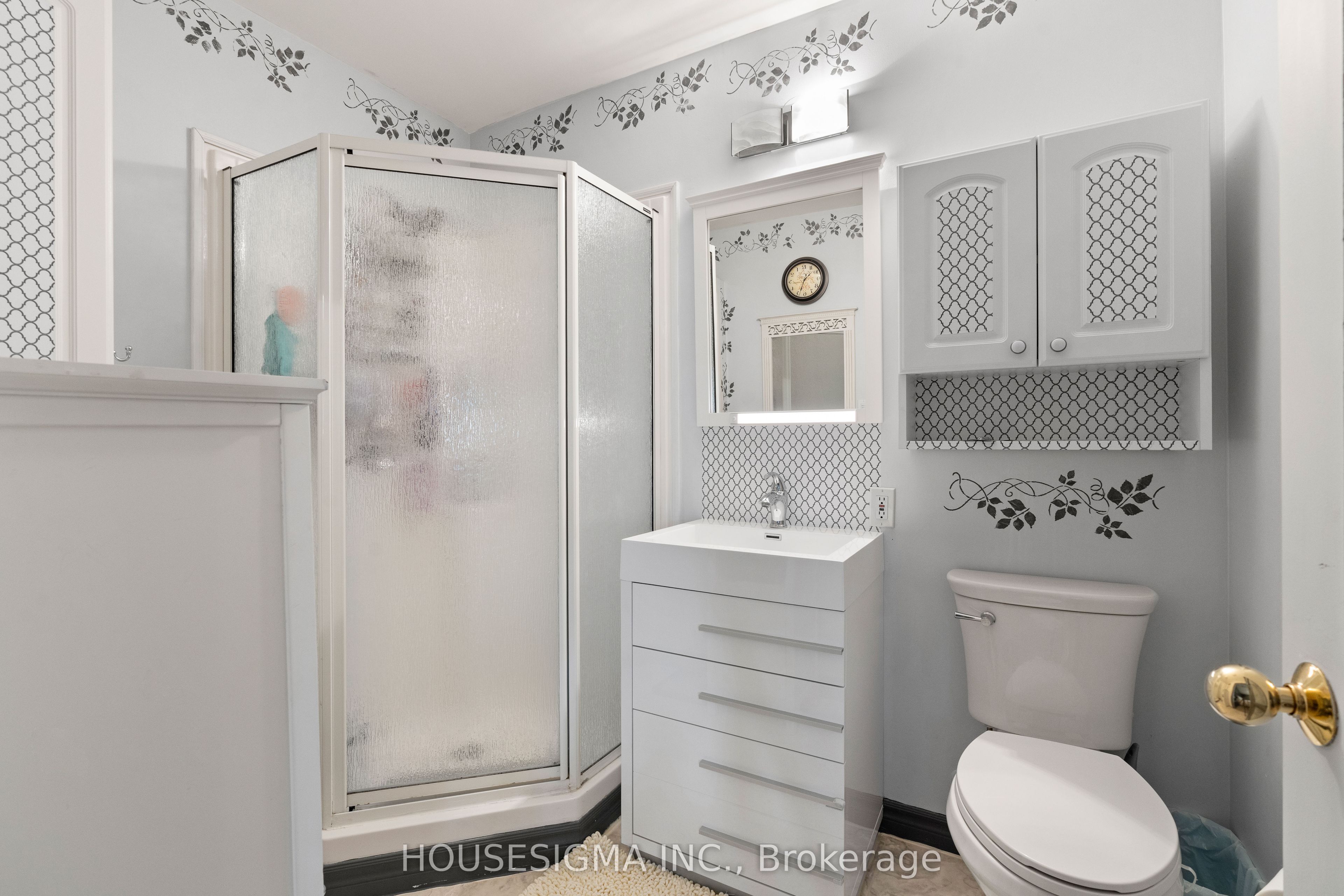 19 Dalewood Drive, St. Thomas St. Thomas