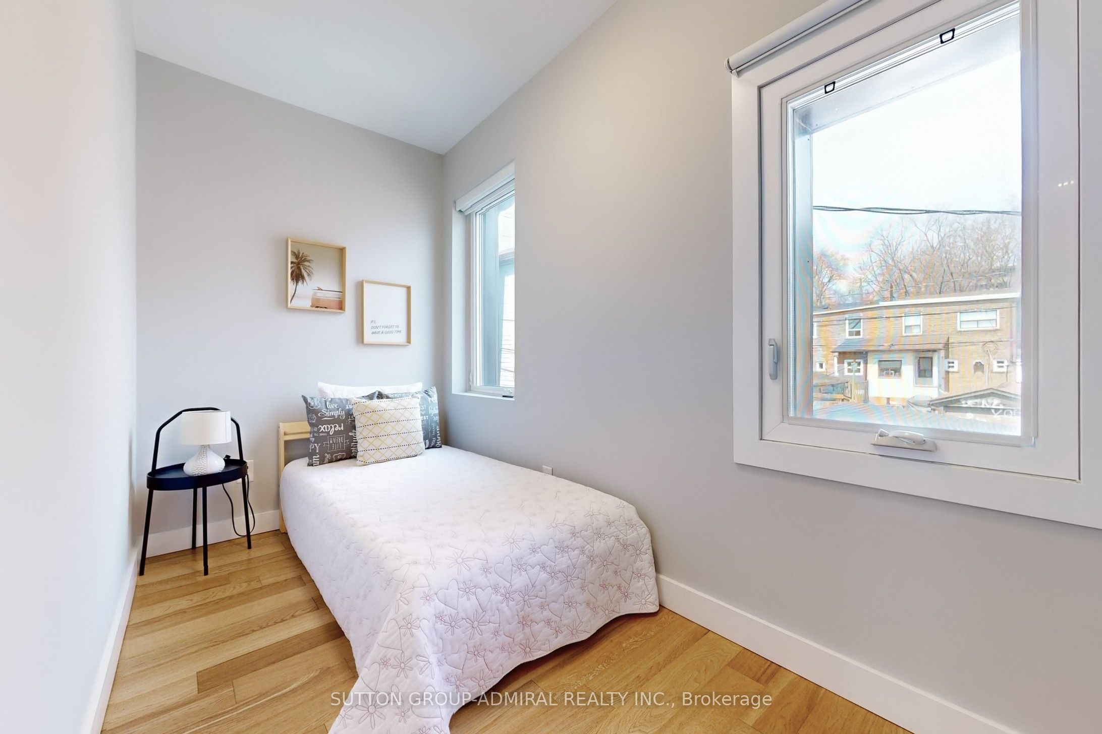 1216 Davenport Road