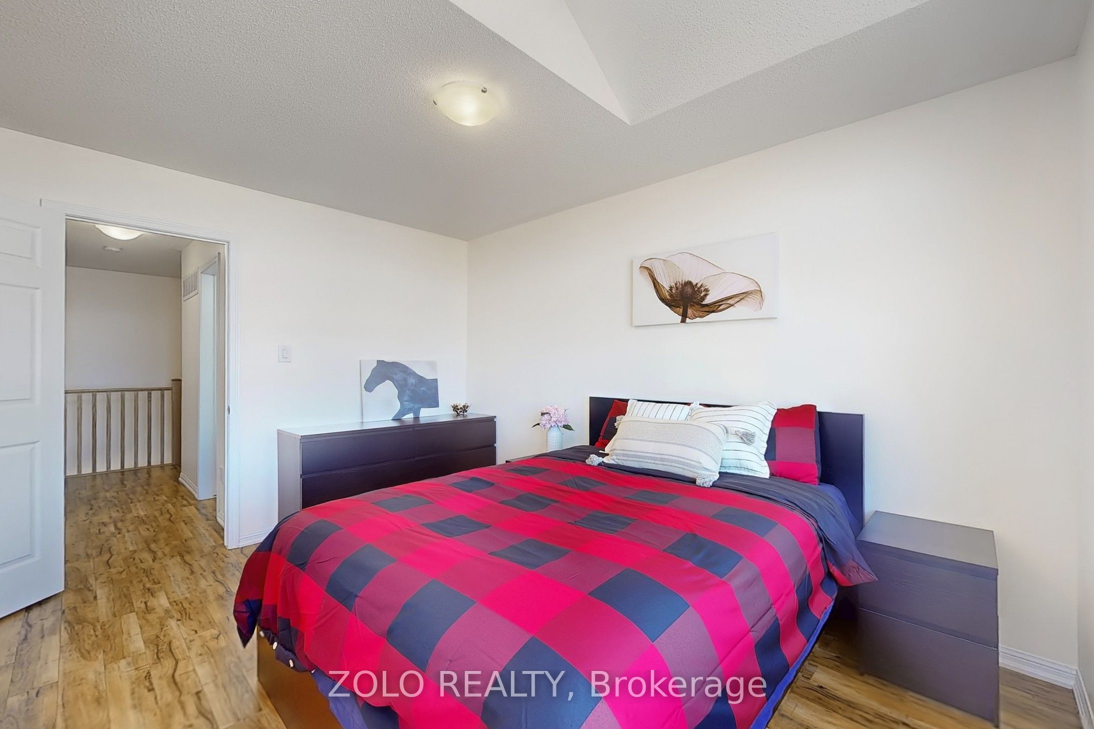 201 Woodley Crescent