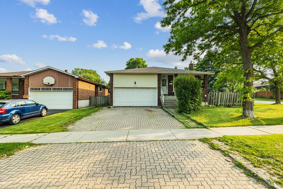 32 Maitland