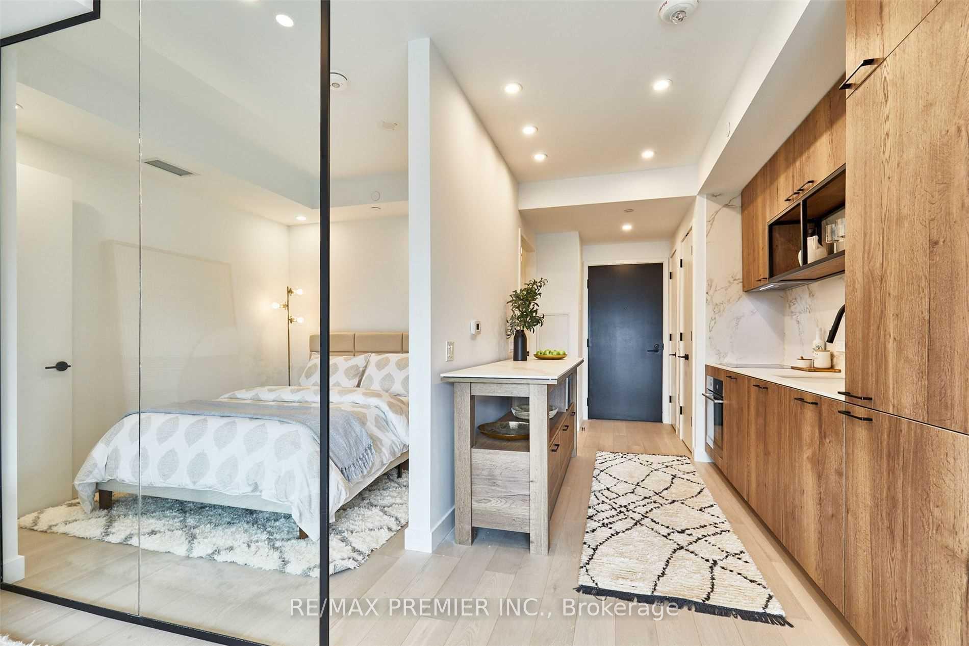1 Bedroom Condo at 505 Richmond,  Toronto For sale