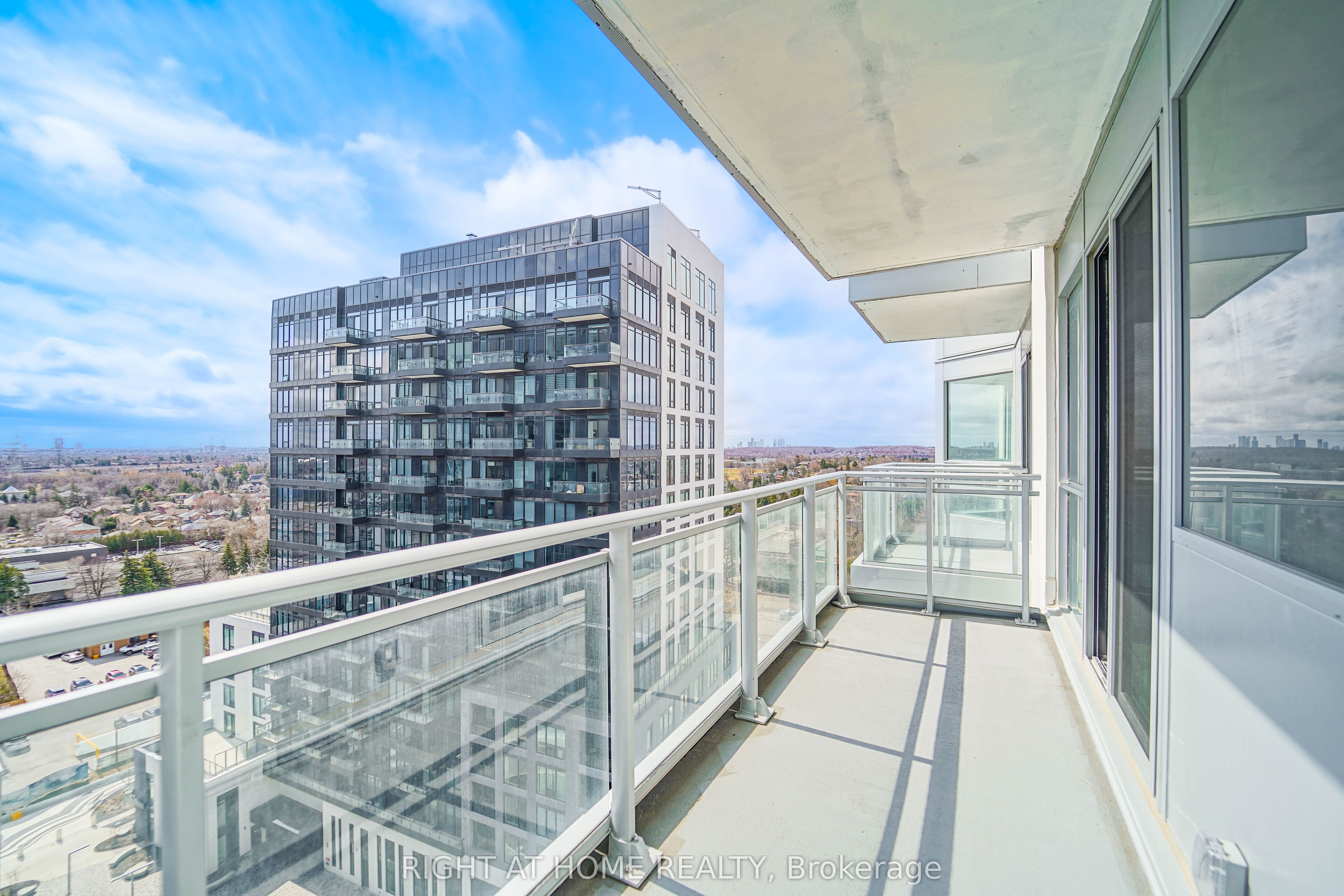 8888 Yonge Street, #1101