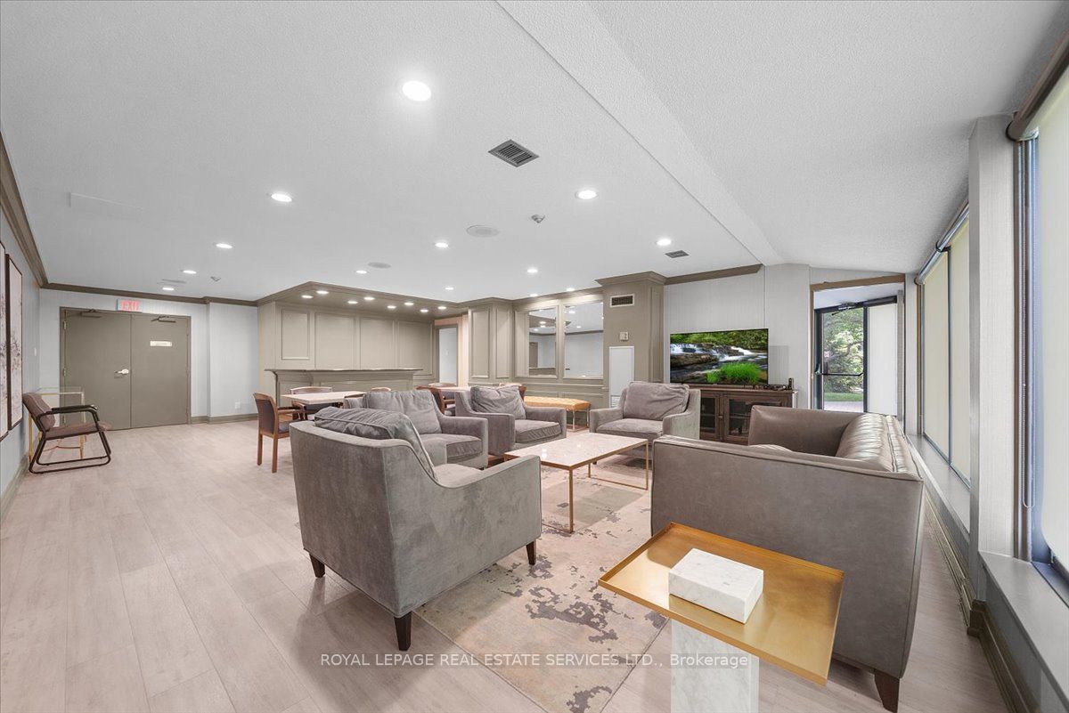 271 Ridley Boulevard, #PH 08