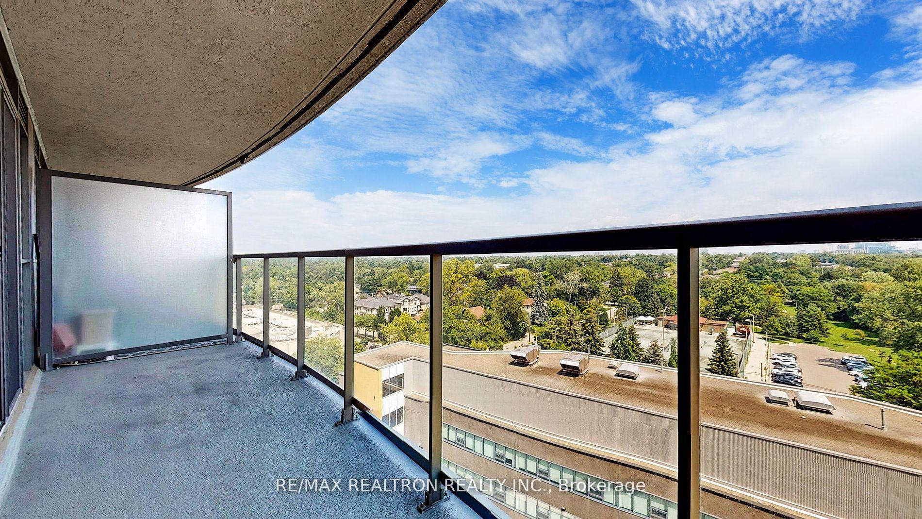 1 Bedroom Condo at 35 Hollywood, Toronto For sale