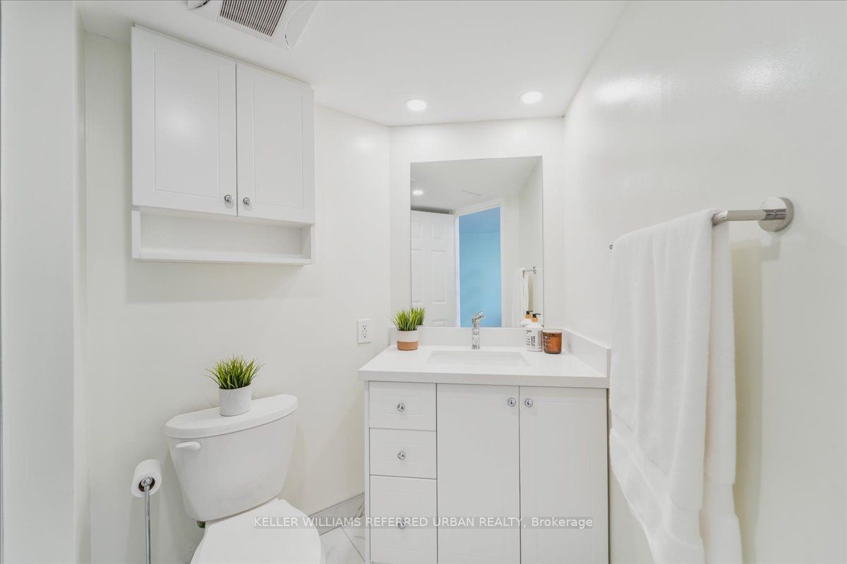 5 Concorde Place, #710