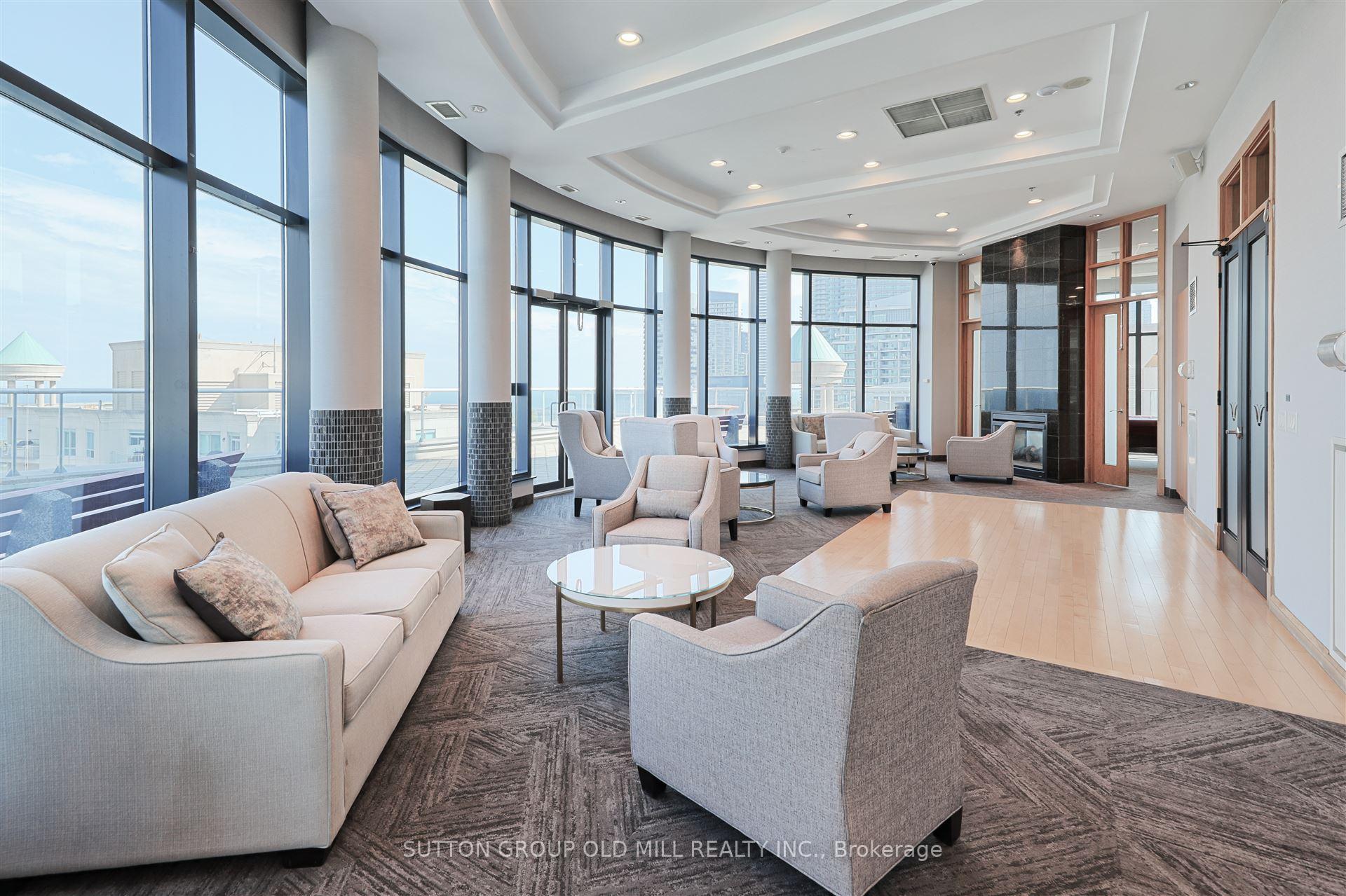 2 Bedrooms Condo at 2087 Lake Shore, Toronto For sale
