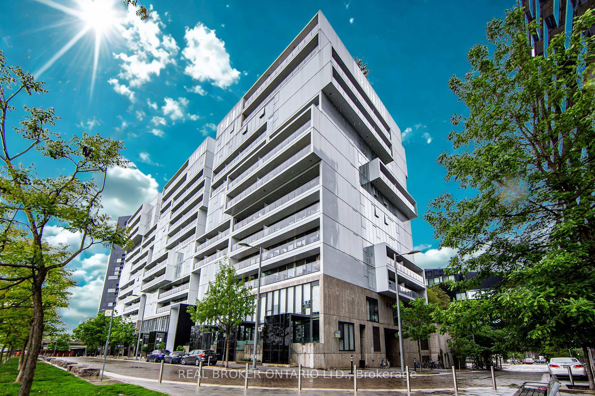 1 Bedroom Condo at 32 Trolley, Toronto For sale