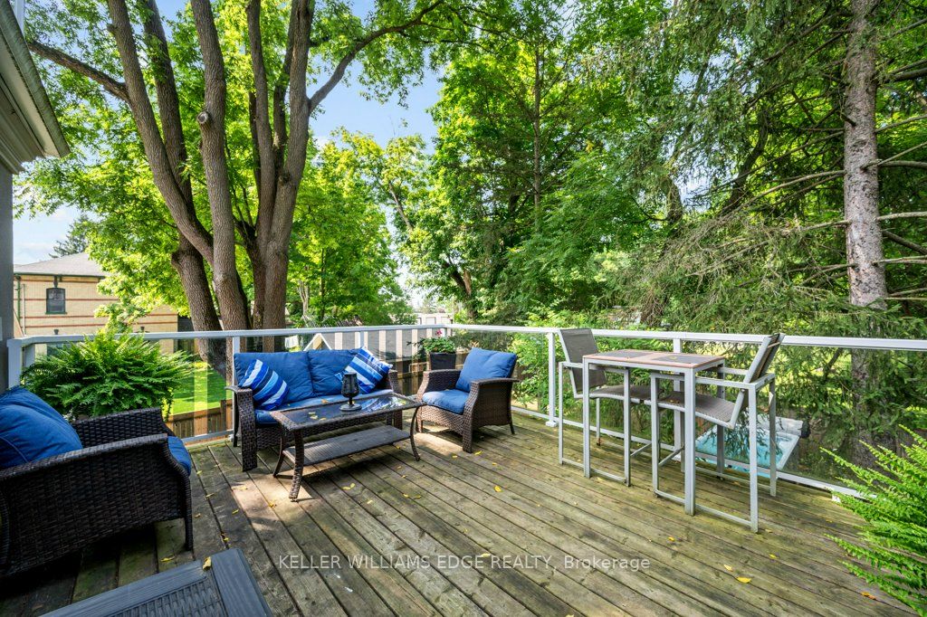 89 Lynden Rd Road