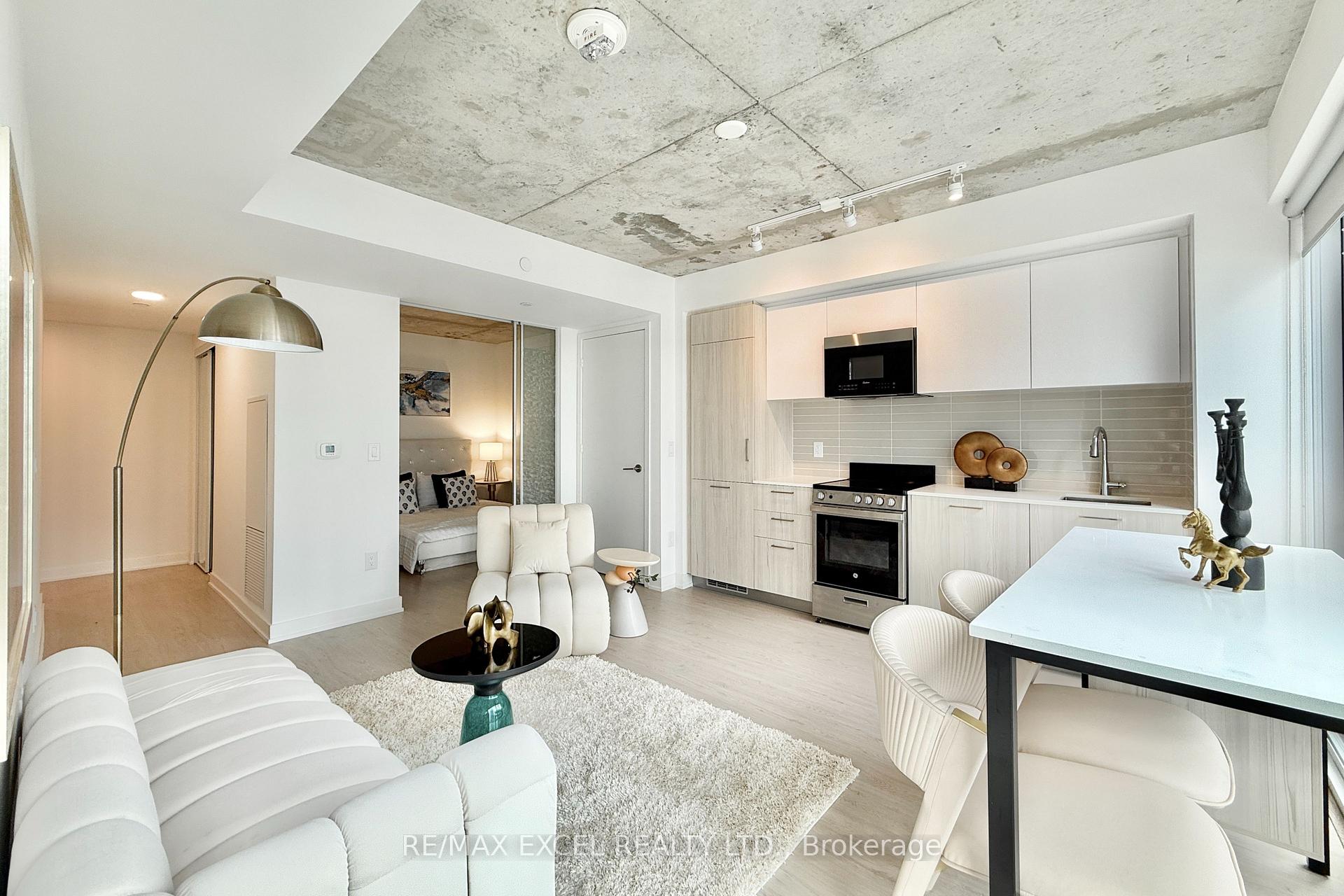 2 Bedrooms Condo at 65 Mutual, Toronto For sale
